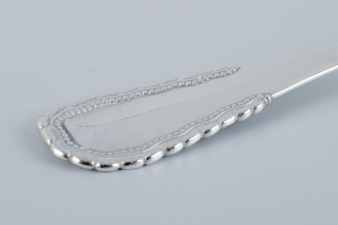 Early 20th Century Georg Jensen, Viking, set of seven large dinner spoons in 830 silver.  For Sale