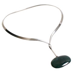 Georg Jensen Vivianna Torun Bülow-Hübe Sterling Silver and Moss Agate Neckring