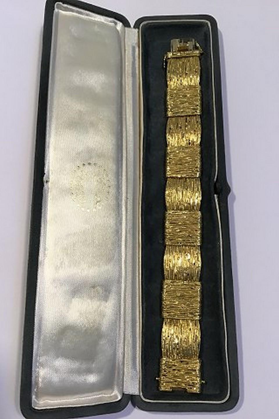 Georg Jensen & Wendel. 18 kt. Gold bracelet, with a box clasp and safety locks, accompanied by Georg Jensen case. L. 19,2 cm/7.55