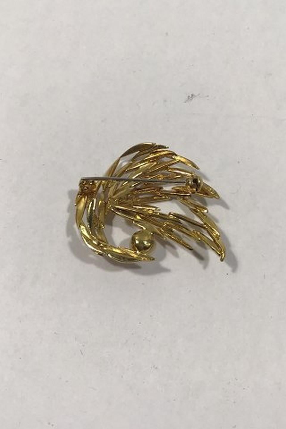Modern Georg Jensen & Wendel, 18 Karat Gold Brooch with Pearl For Sale