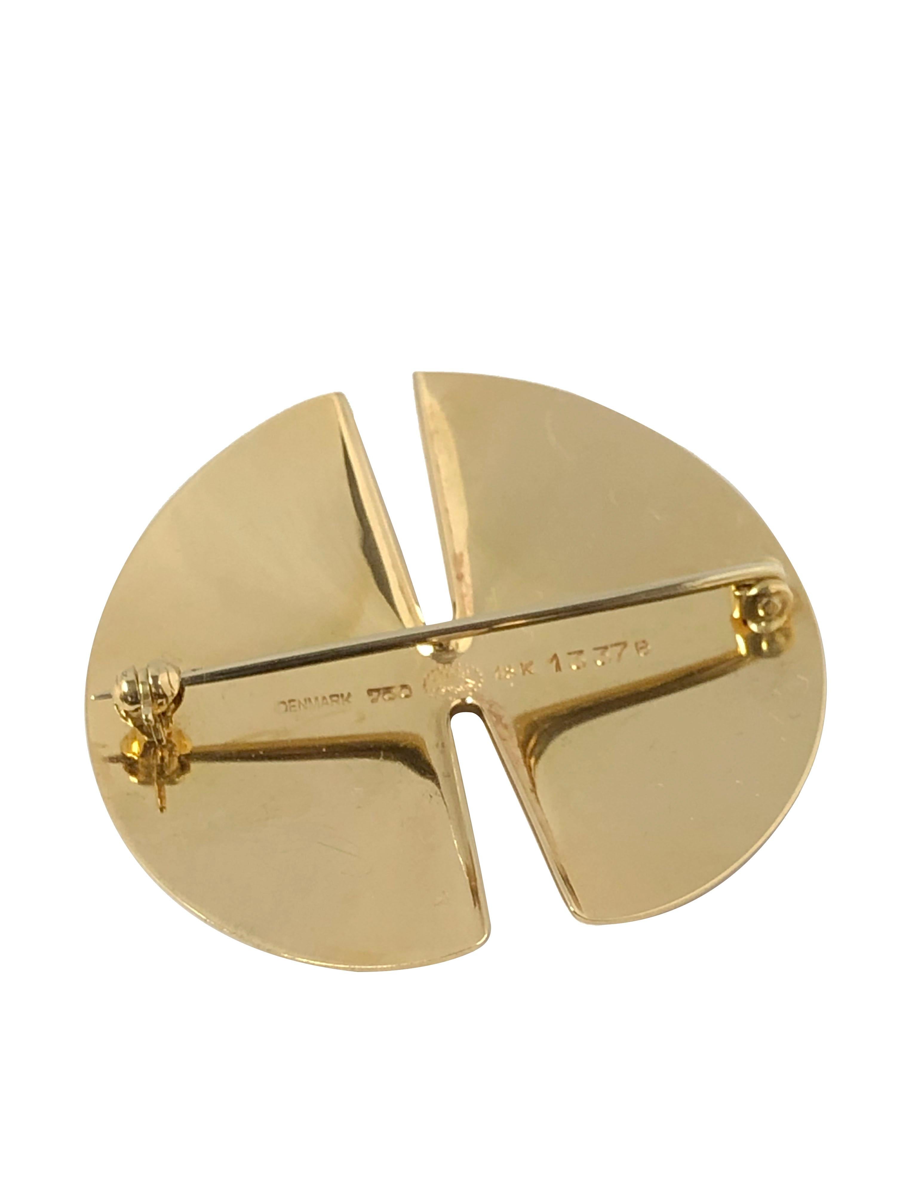 Georg Jensen Yellow Gold Modernist Brooch by Nana Ditzel In Excellent Condition For Sale In Chicago, IL