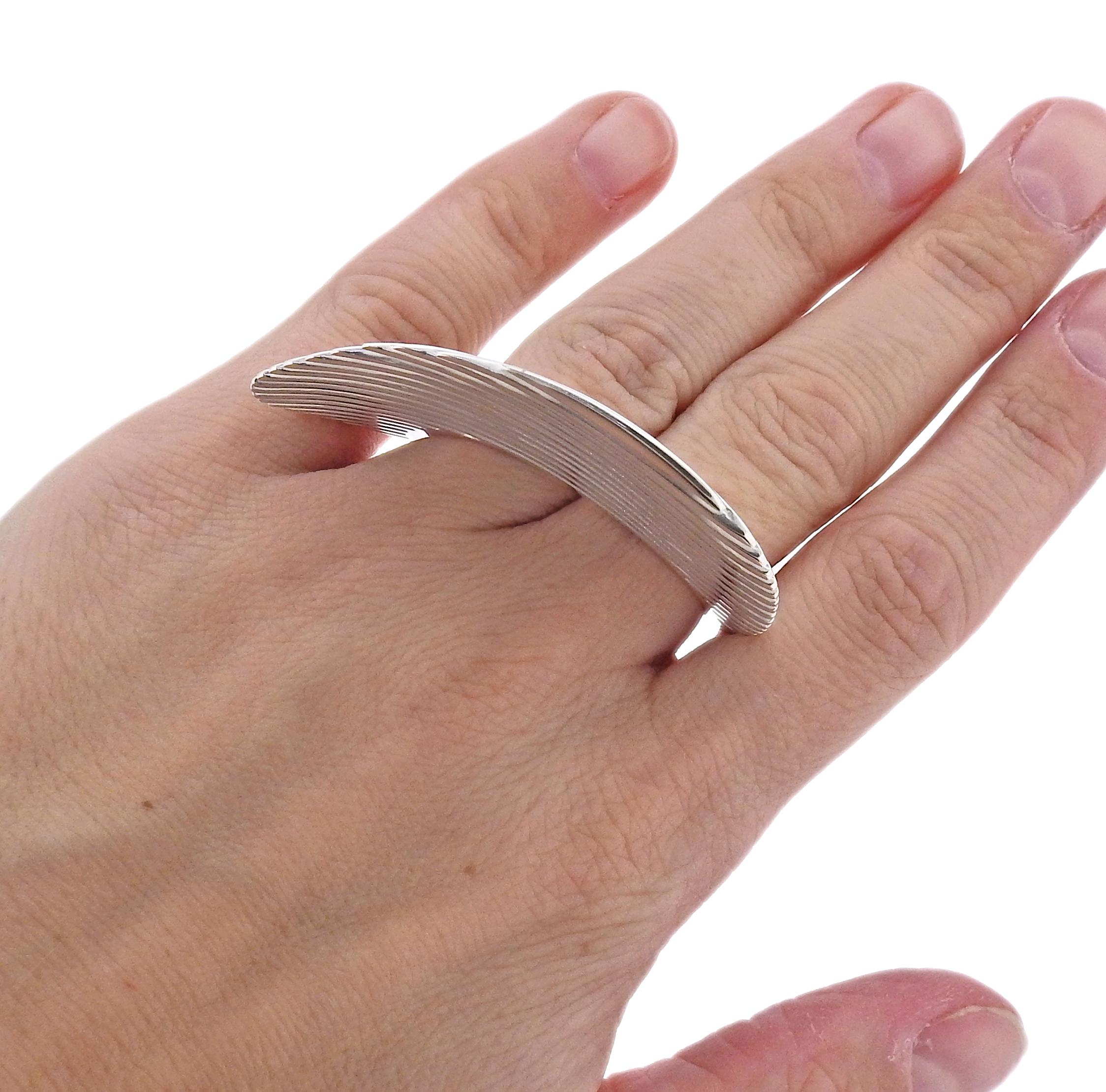 Georg Jensen Zaha Hadid Lamellae Silver Double Finger Ring 623 E In New Condition In Lambertville, NJ