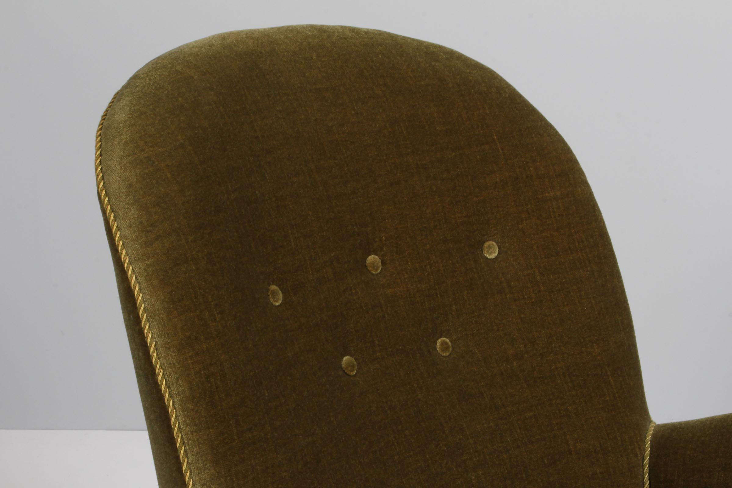 Scandinavian Modern Georg Kofoed Lounge Chair with Green Velvet, Denmark, 1940s For Sale