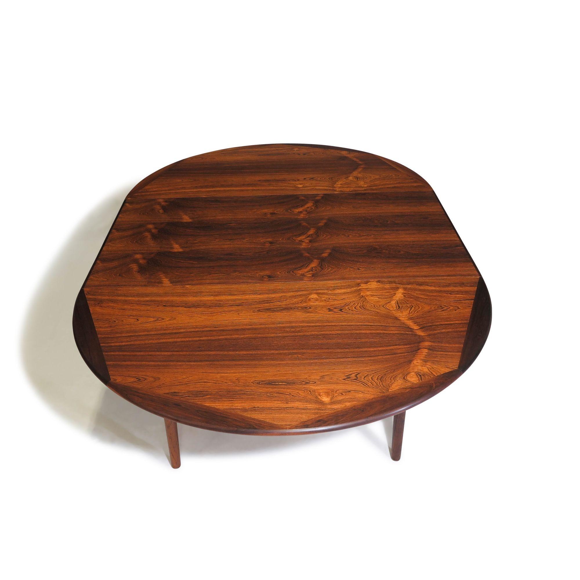 Georg Petersens Round Rosewood Dining Table 4