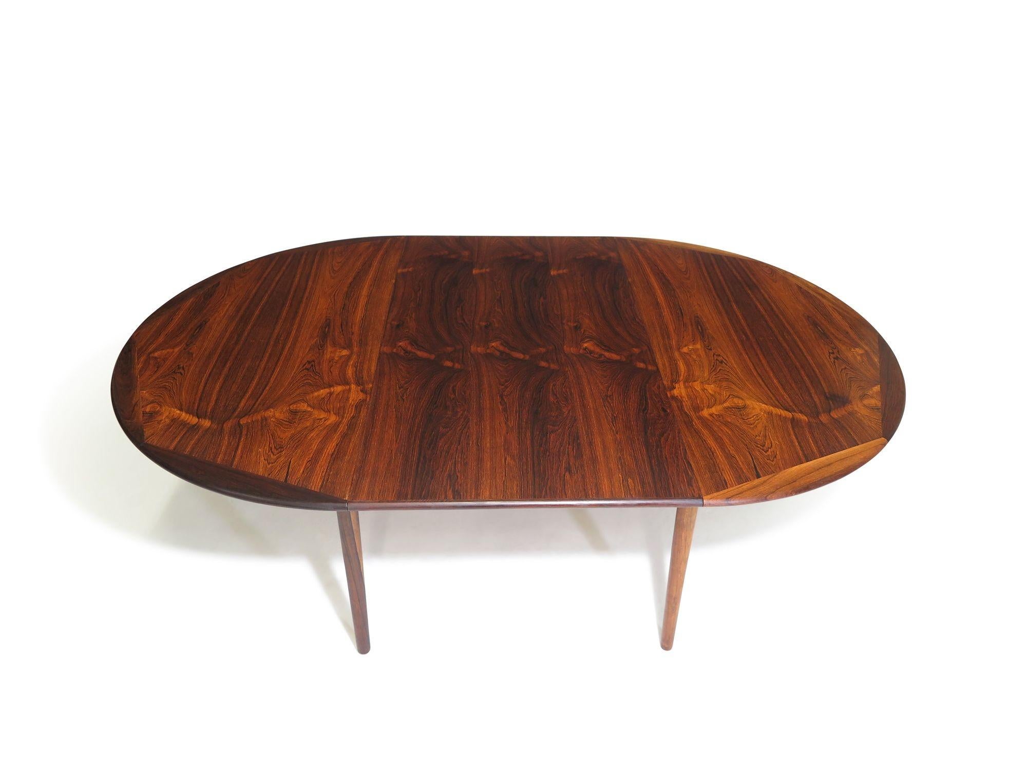 20th Century Georg Petersens Round Rosewood Dining Table