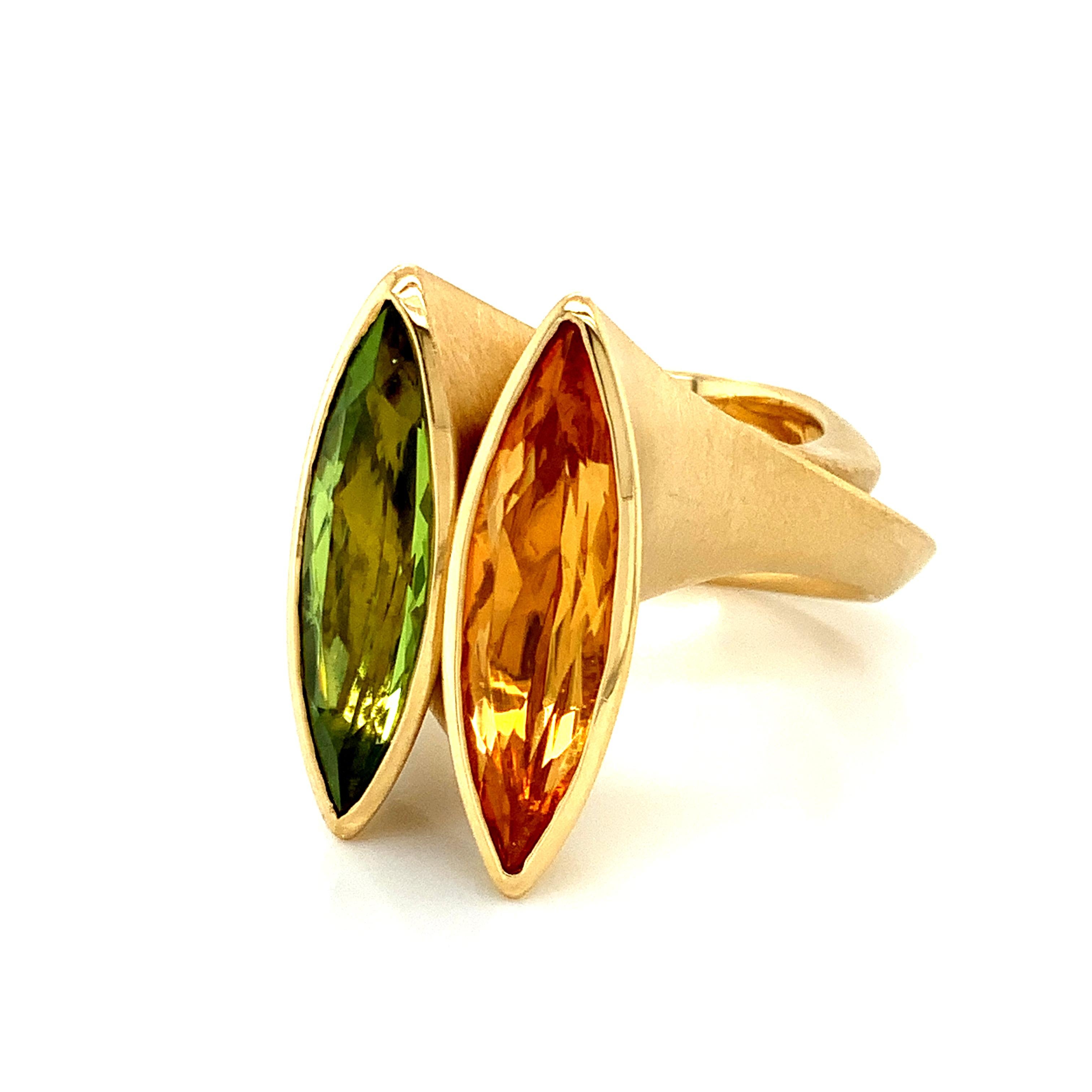  Georg Spreng - Twist Ring 18 Karat Yellow Gold with Green Tourmaline Marquise For Sale 1