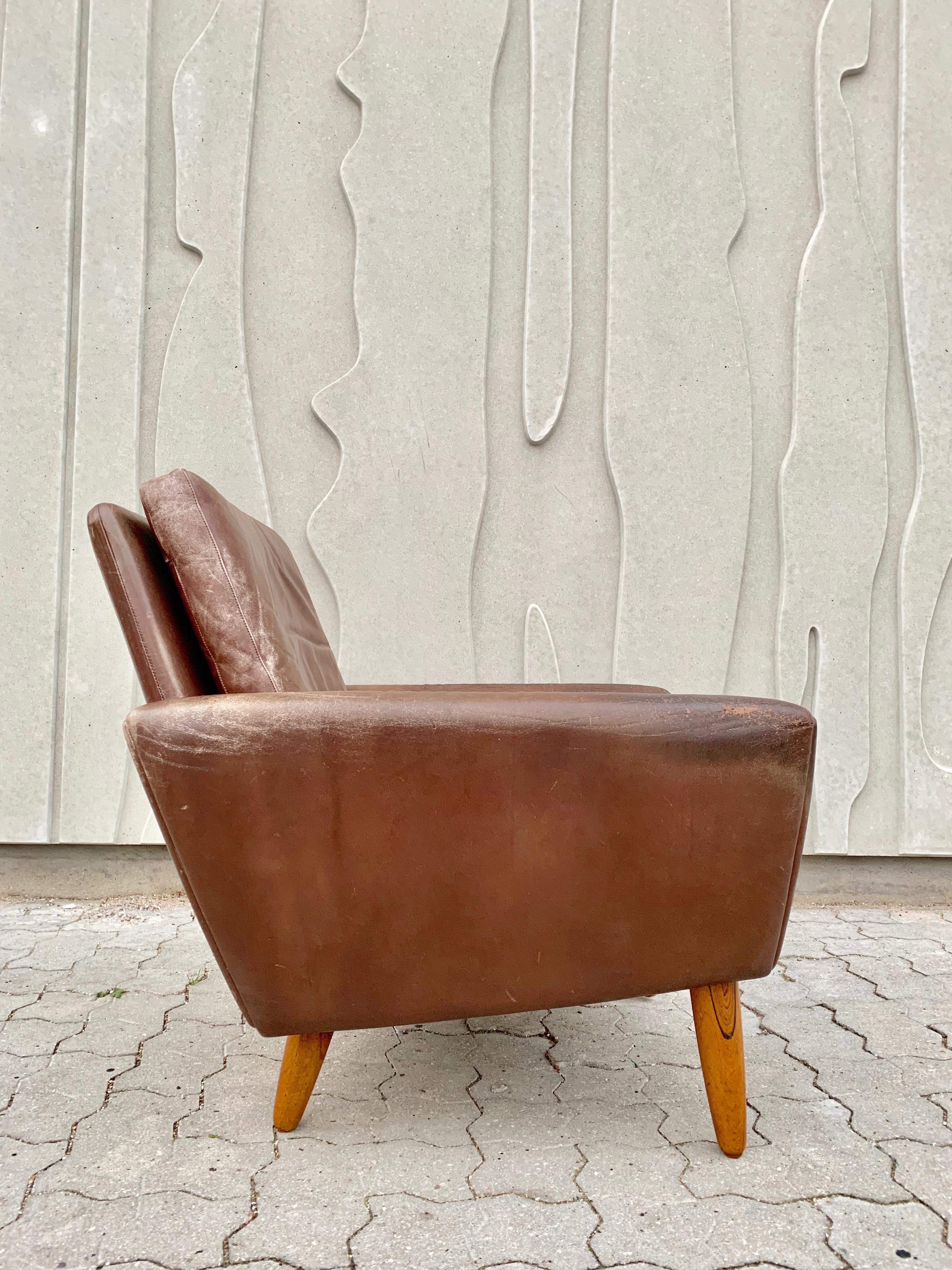 Georg Thams Danish Easy Chair in Brown Patinated Leather, 1960s In Good Condition In Copenhagen, DK
