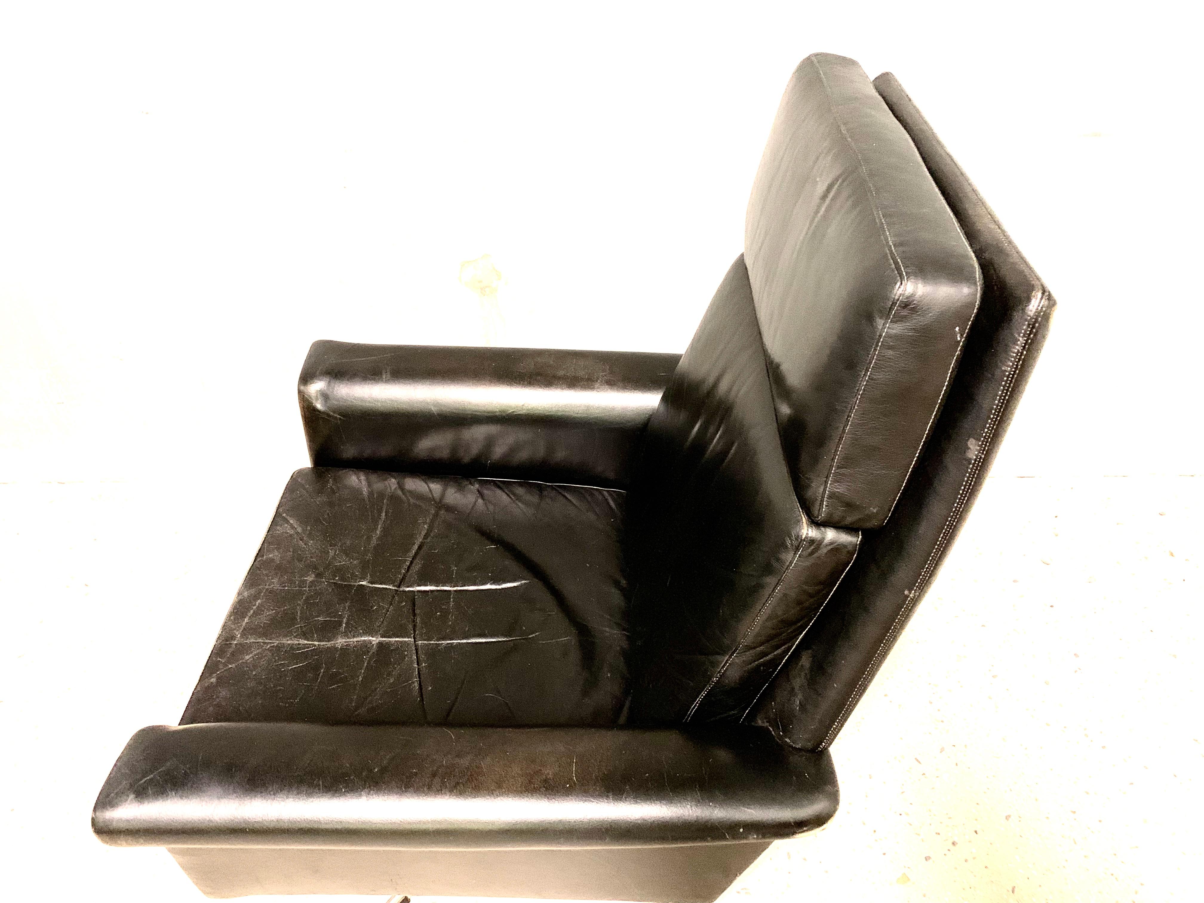 20th Century Georg Thams Danish High Back Swivel Lounge Chair in Black Leather