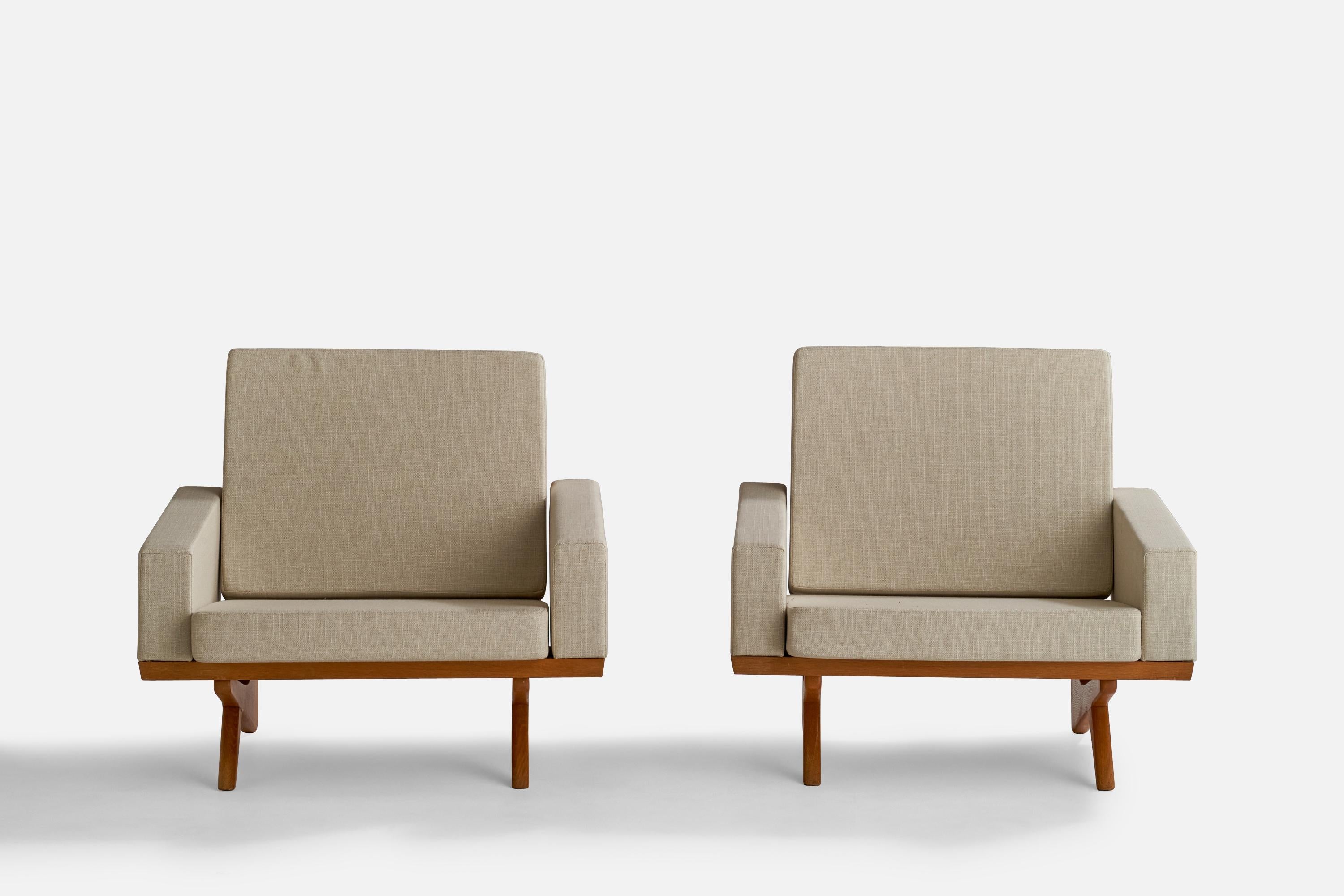 Mid-Century Modern Georg Thams, Lounge Chairs, Oak, Fabric, Denmark, 1964 For Sale