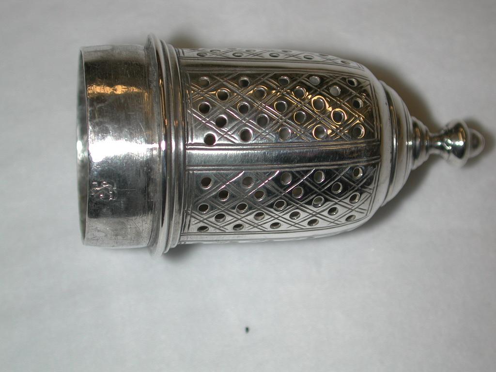 George 11 Silver Pepper Pot Dated 1748, Sam Wood, Assayed in London For Sale 1