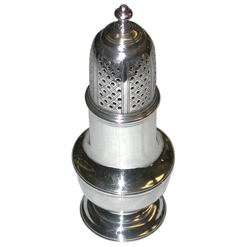 George 11 Silver Pepper Pot Dated 1748, Sam Wood, Assayed in London For Sale