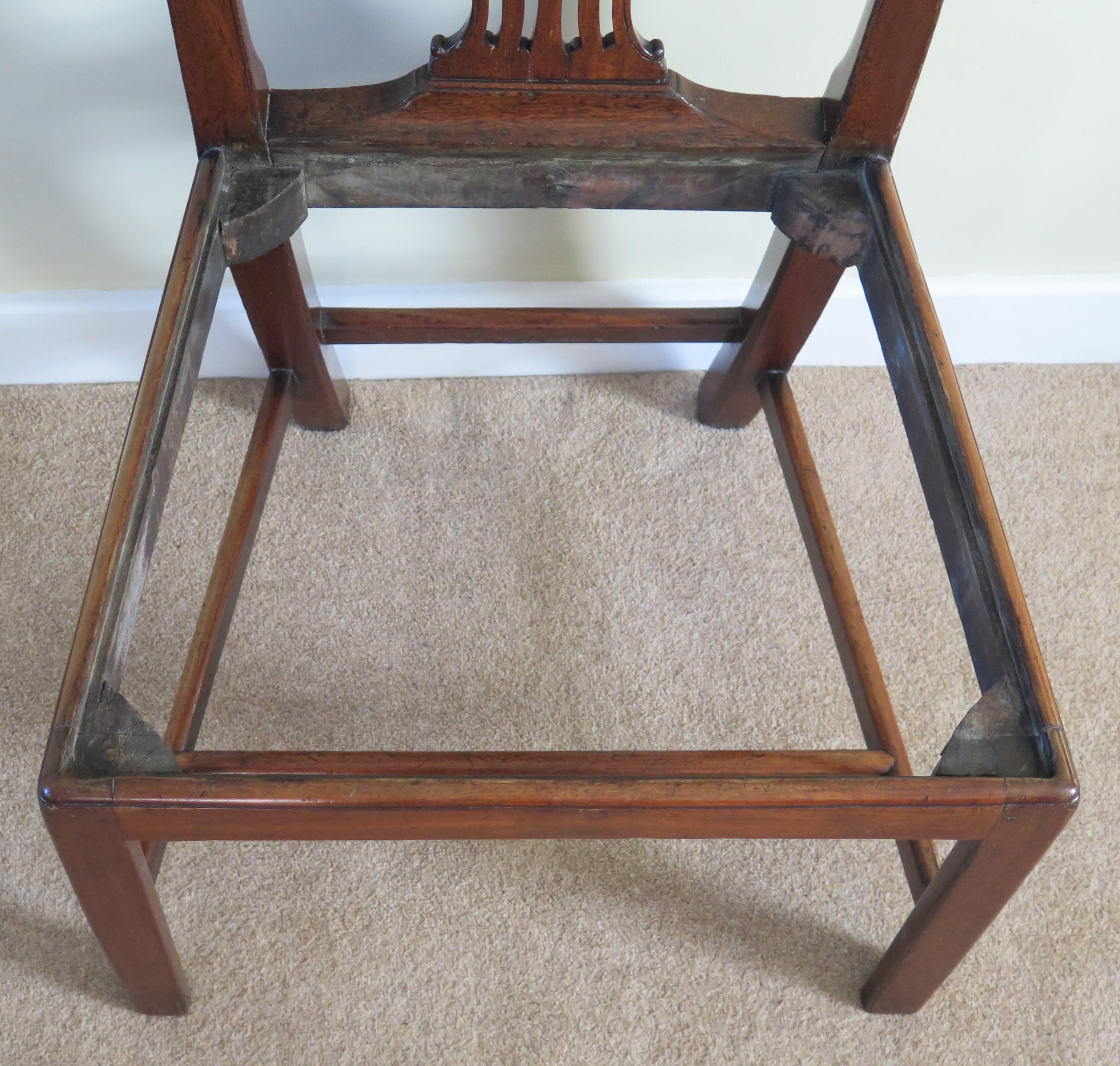 George 111 Mahogany Chippendale Dining Chair Reupholstered, Circa 1760 For Sale 10