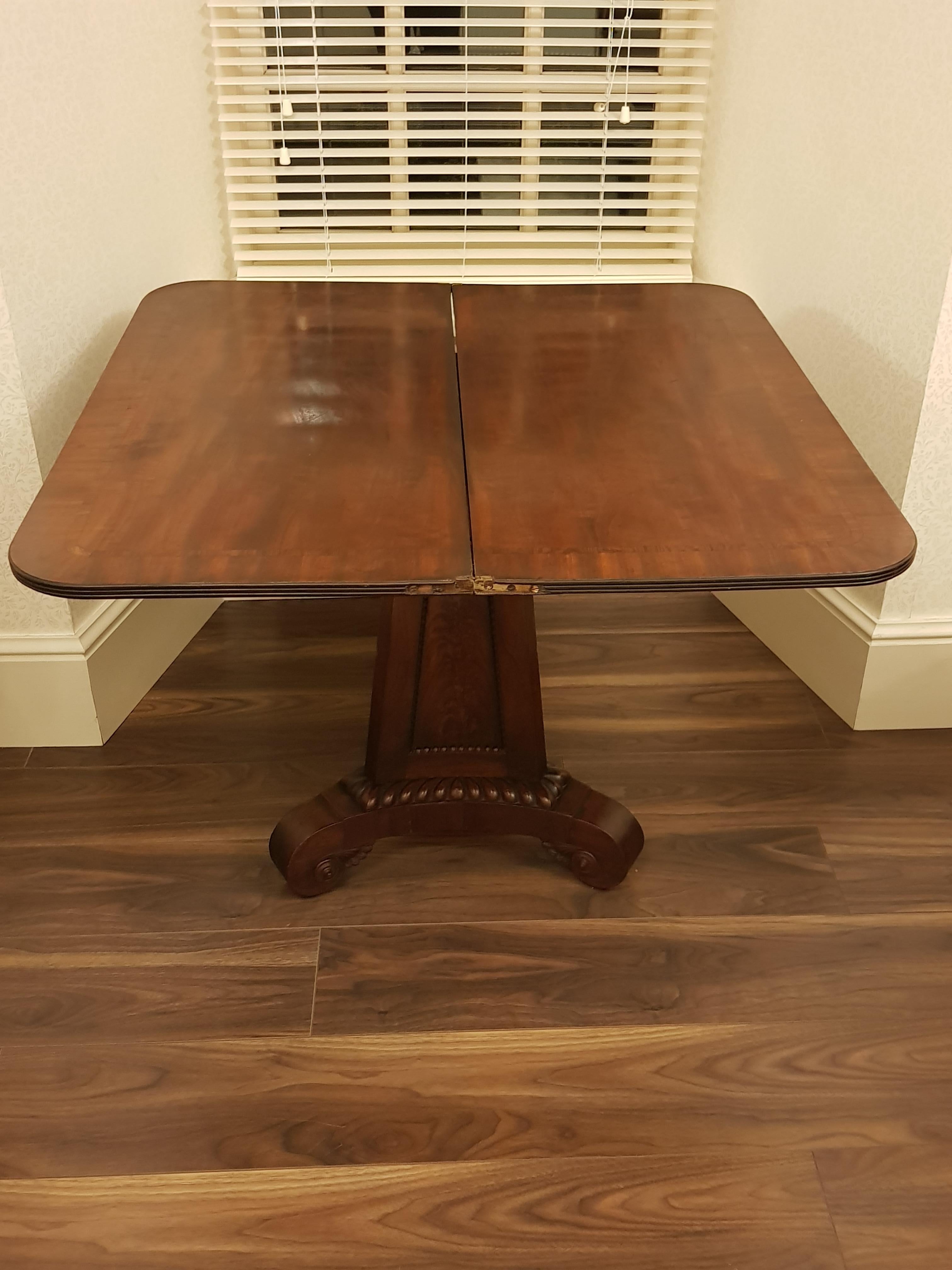 Irish George 111 Mahogany Crossbanded Tea Table in the Manner of Thomas Hope For Sale