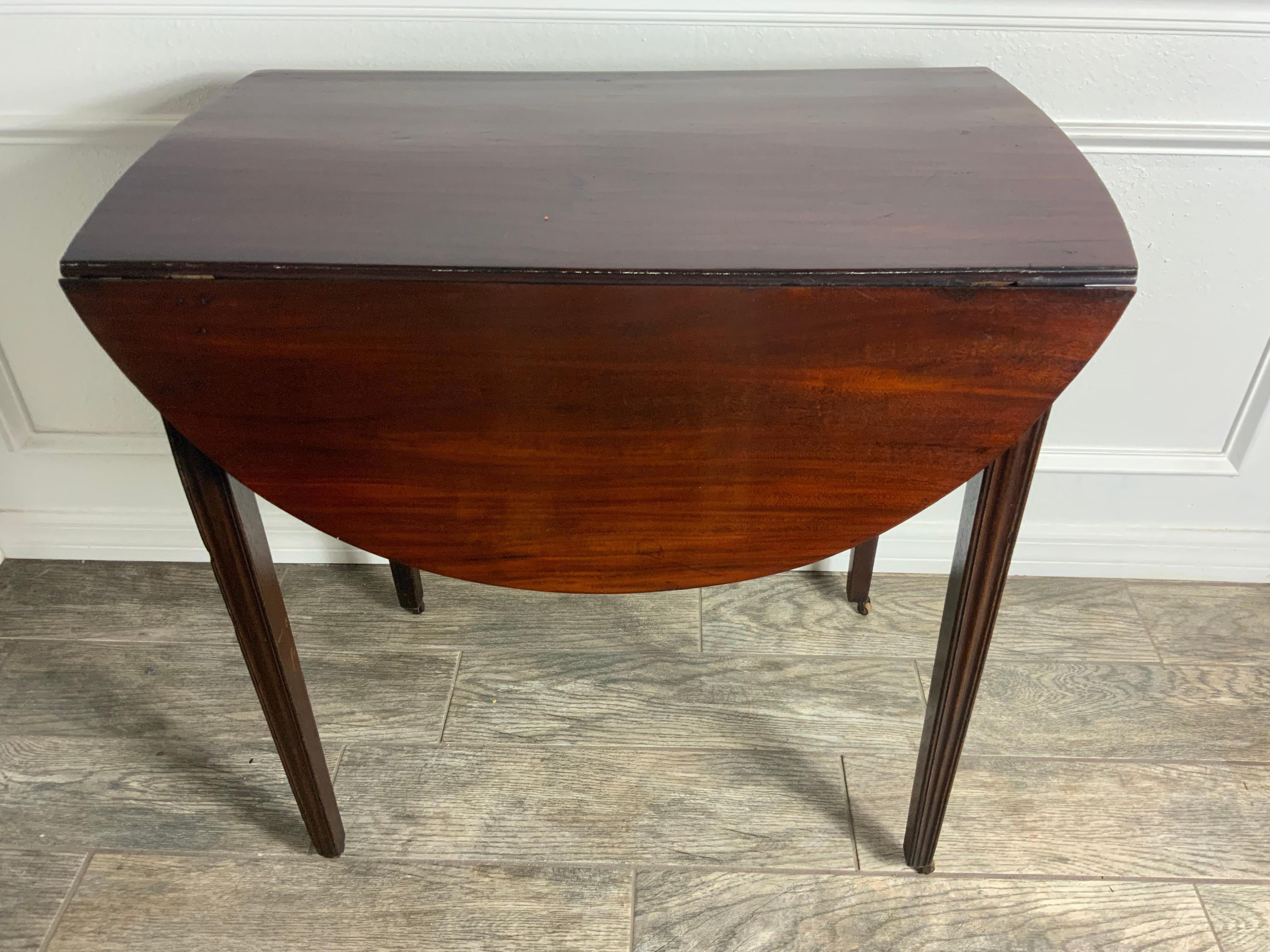 George 111 Mahogany Pembroke Table For Sale 12