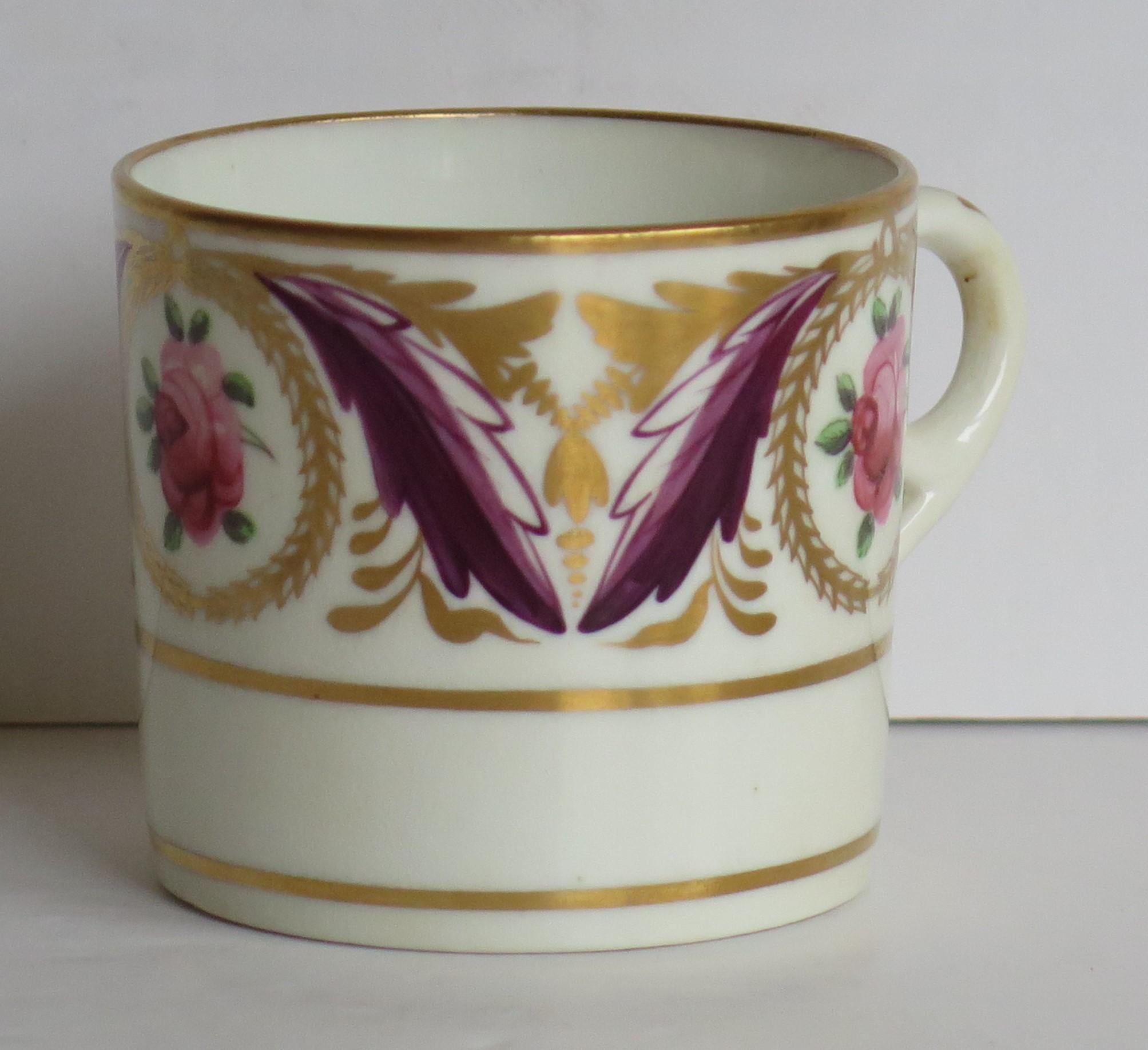 George 111 Lata de café de porcelana Minton pintada a mano en el modelo 791, ca 1805 en venta 3