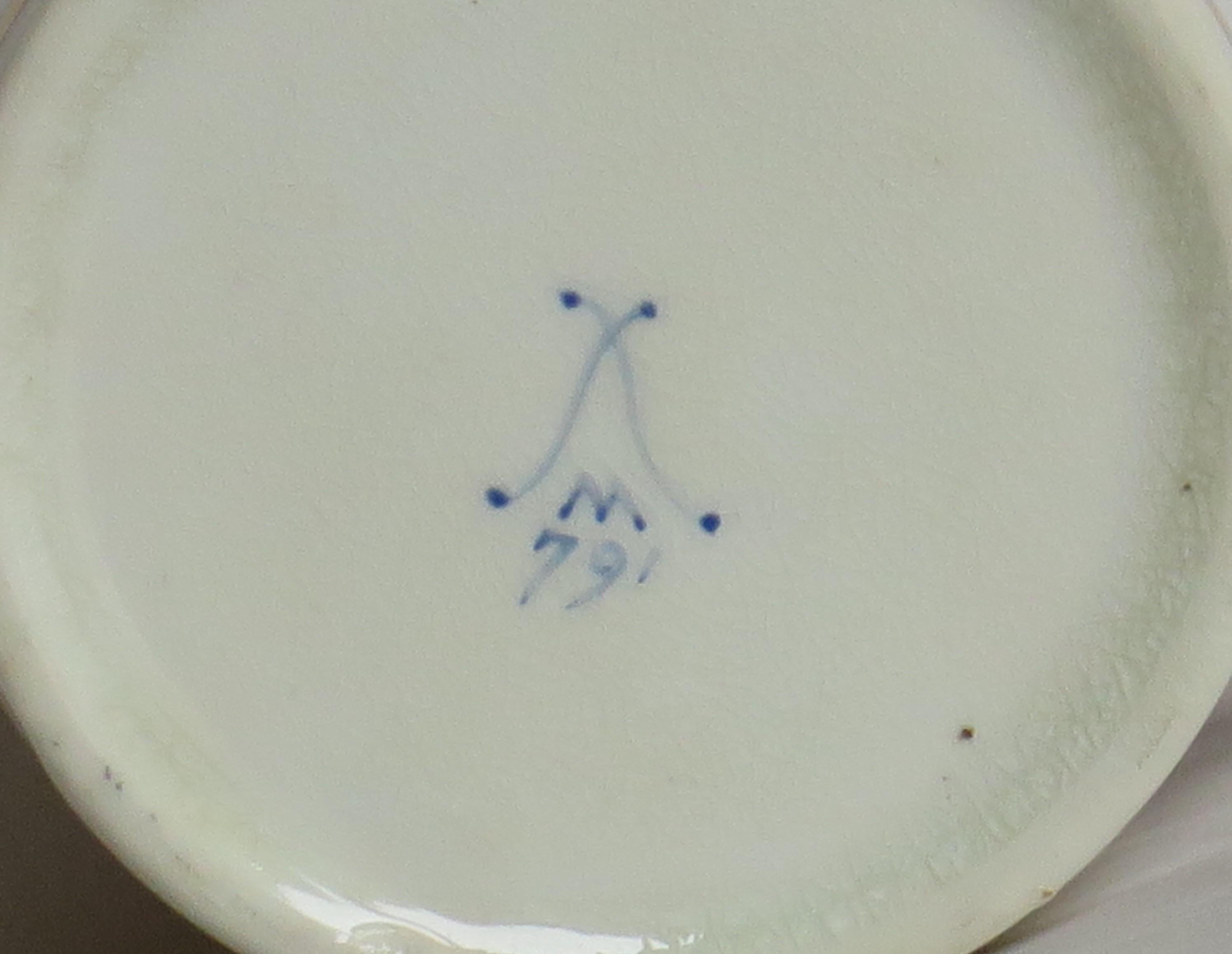 Canne à café en porcelaine de George 111 Minton peinte à la main à motif 791, vers 1805 en vente 9