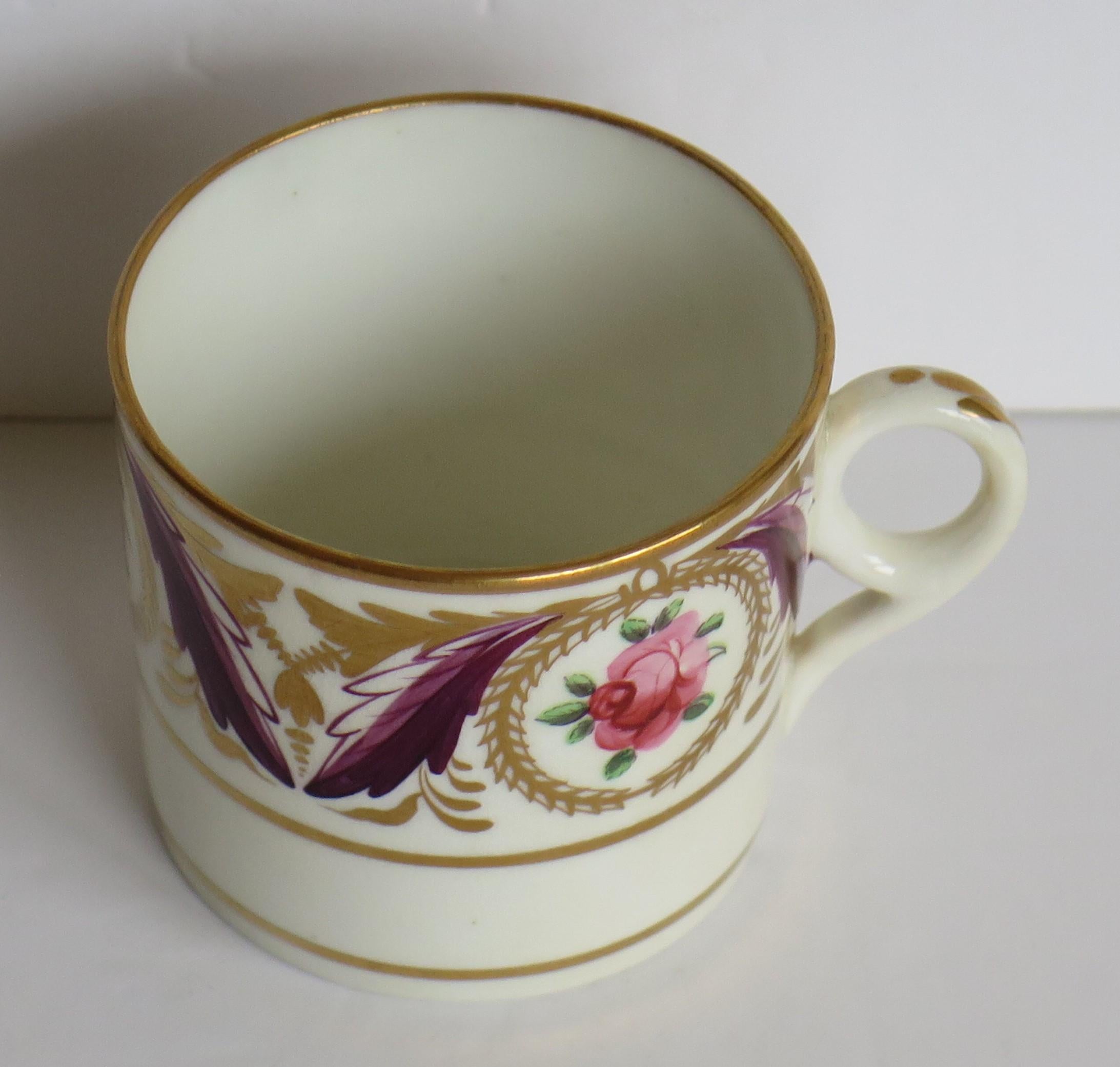 English George 111 Minton Porcelain Coffee Can Hand Painted in Pattern 791, Ca 1805 For Sale
