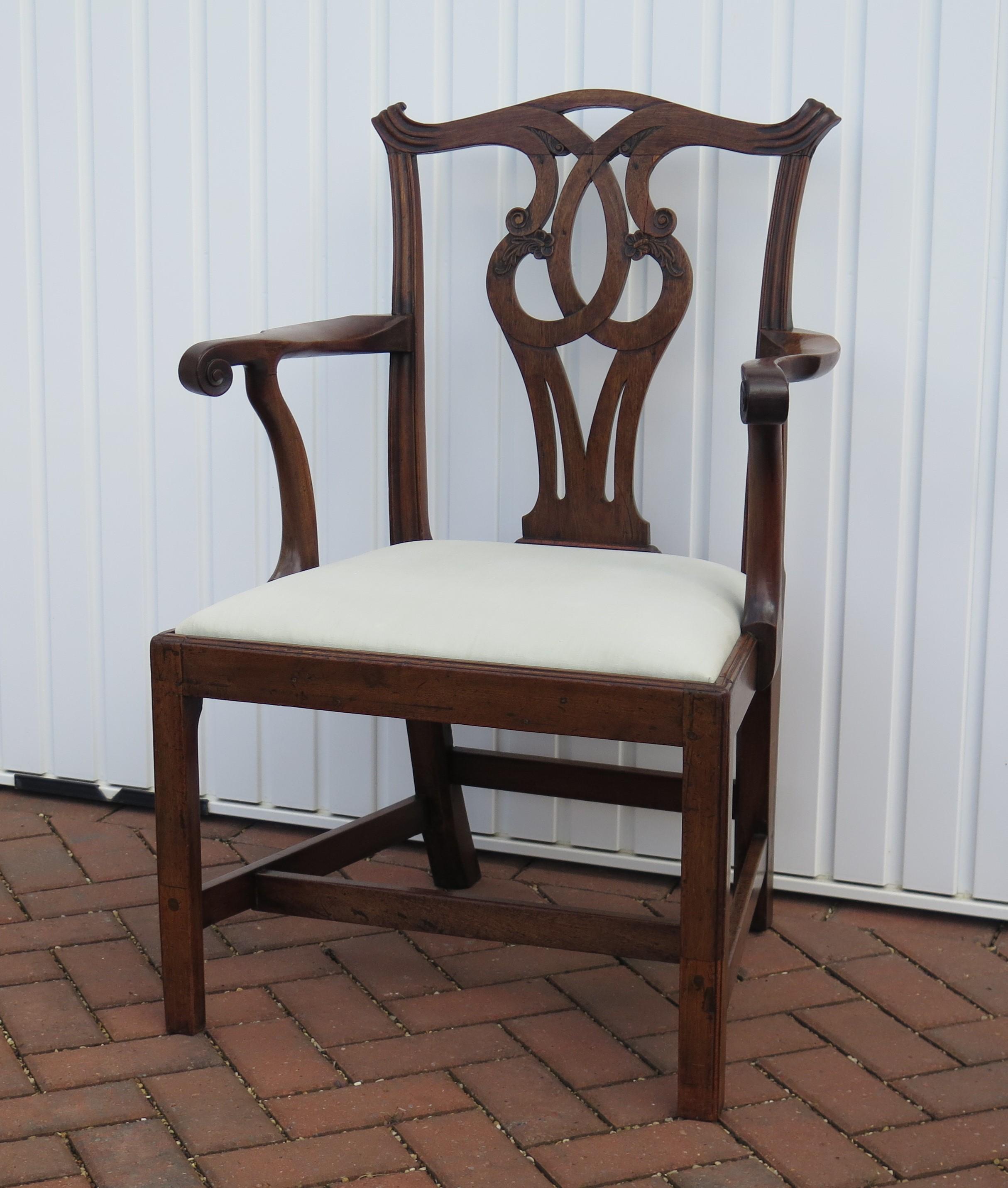 George 111 period Chippendale Arm Chair finely carved, Circa 1760 For Sale 1