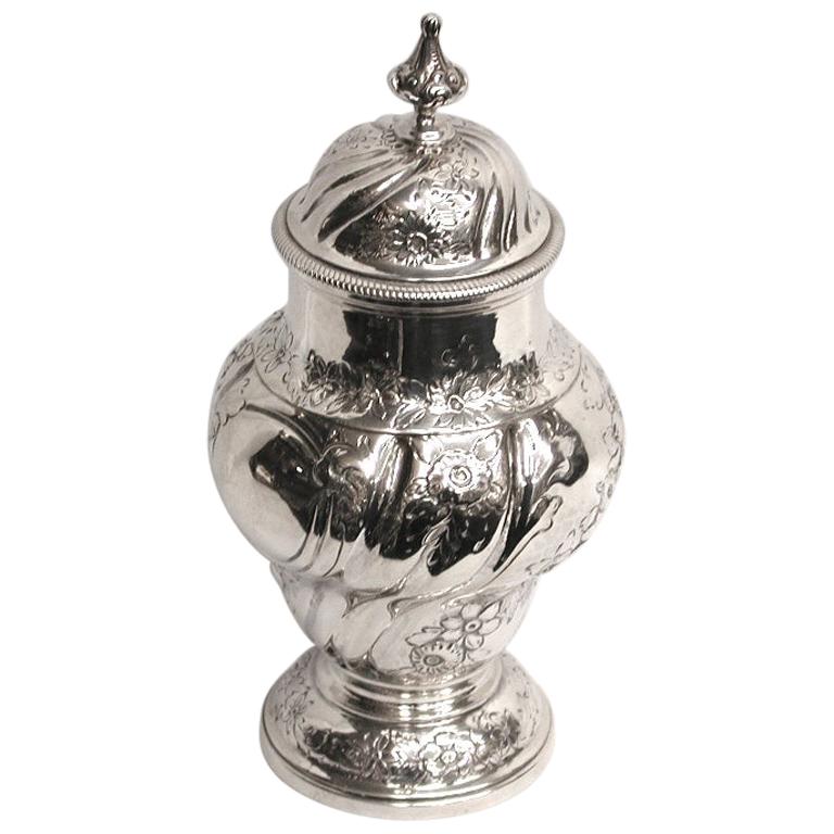 George 111 Silver Tea Caddy, Dated 1765, London, Benjamin Mountigue For Sale