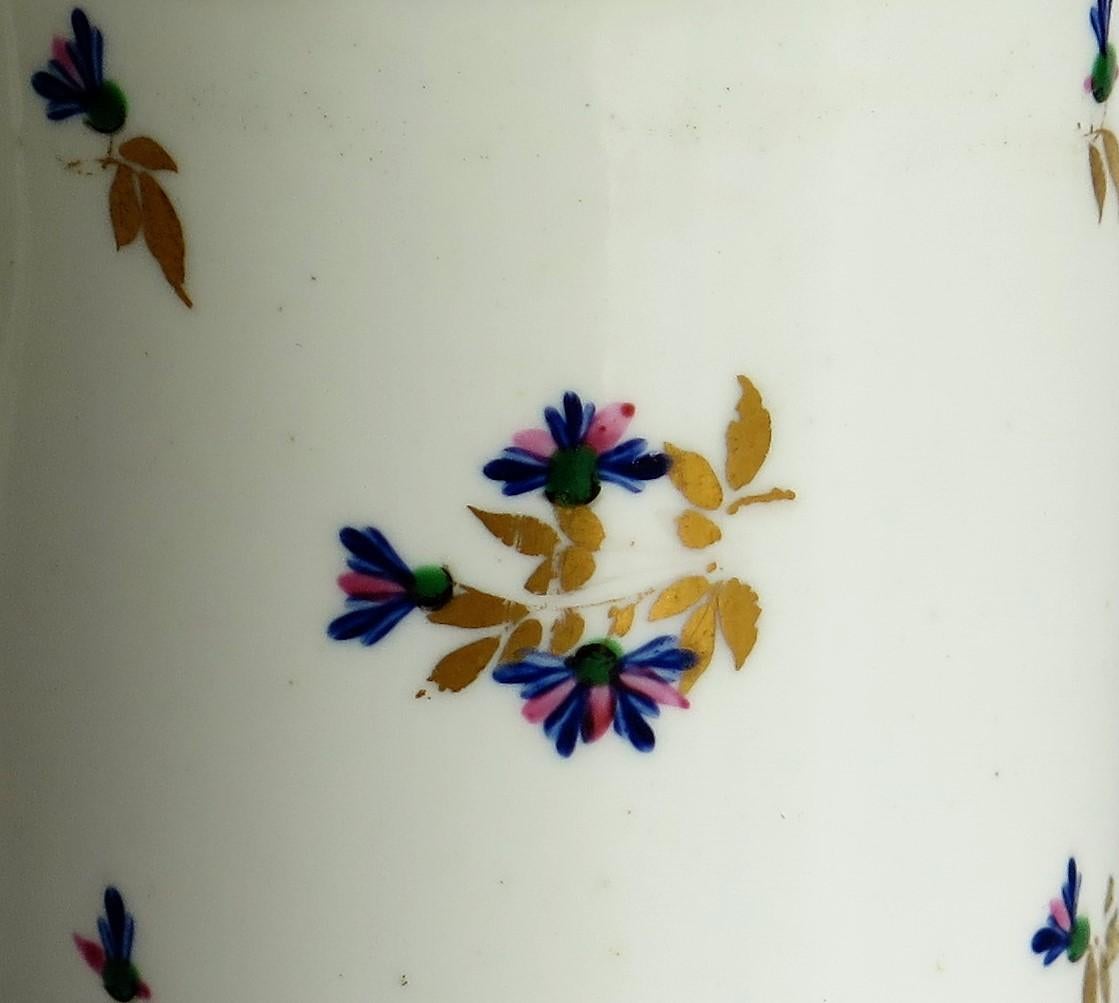 George 3rd Derby Coffee Can Chantilly Sprigs Pattern 129, circa 1805-1810 4