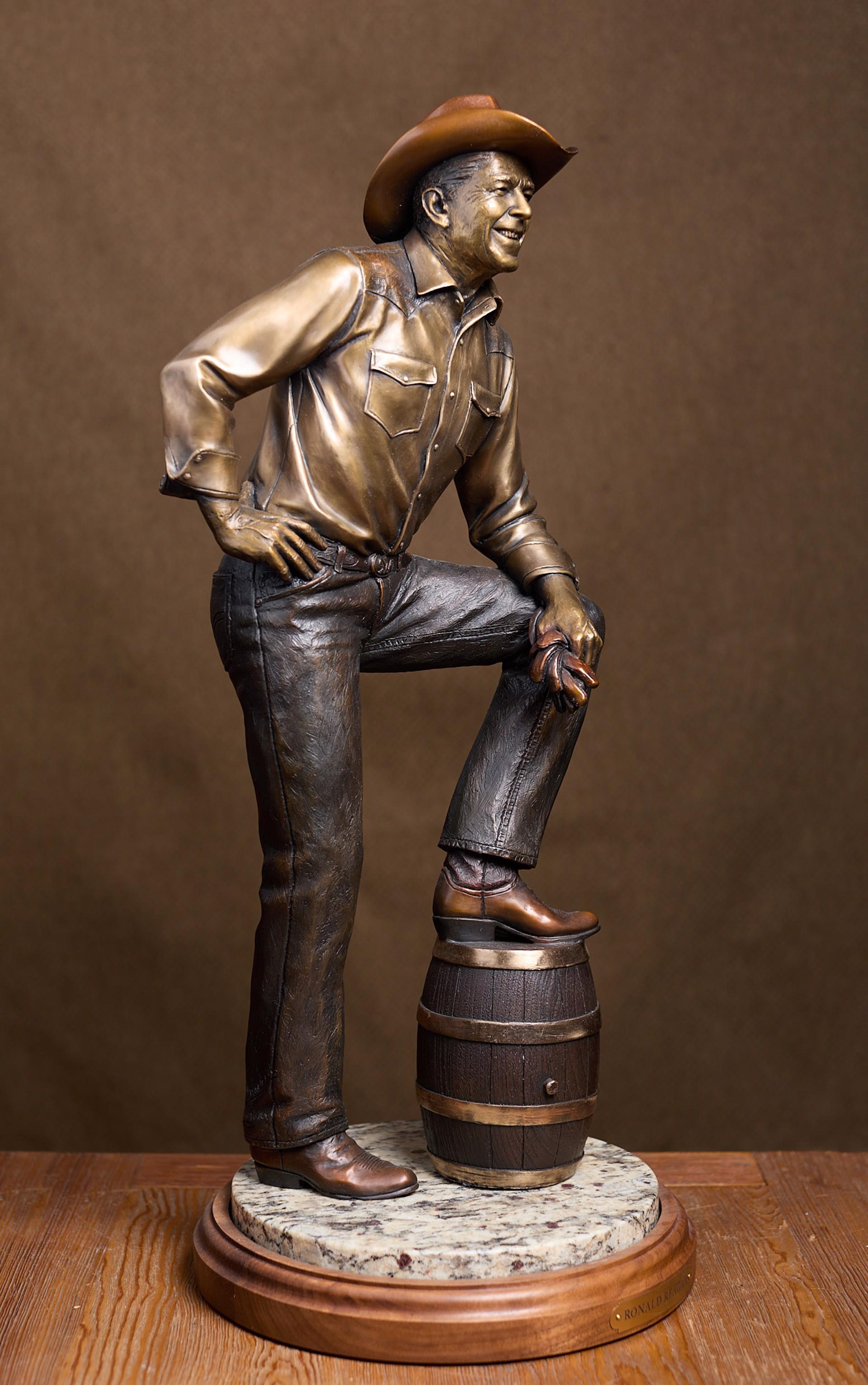 Reagan - Sculpture Realismo di George and Mark Lundeen