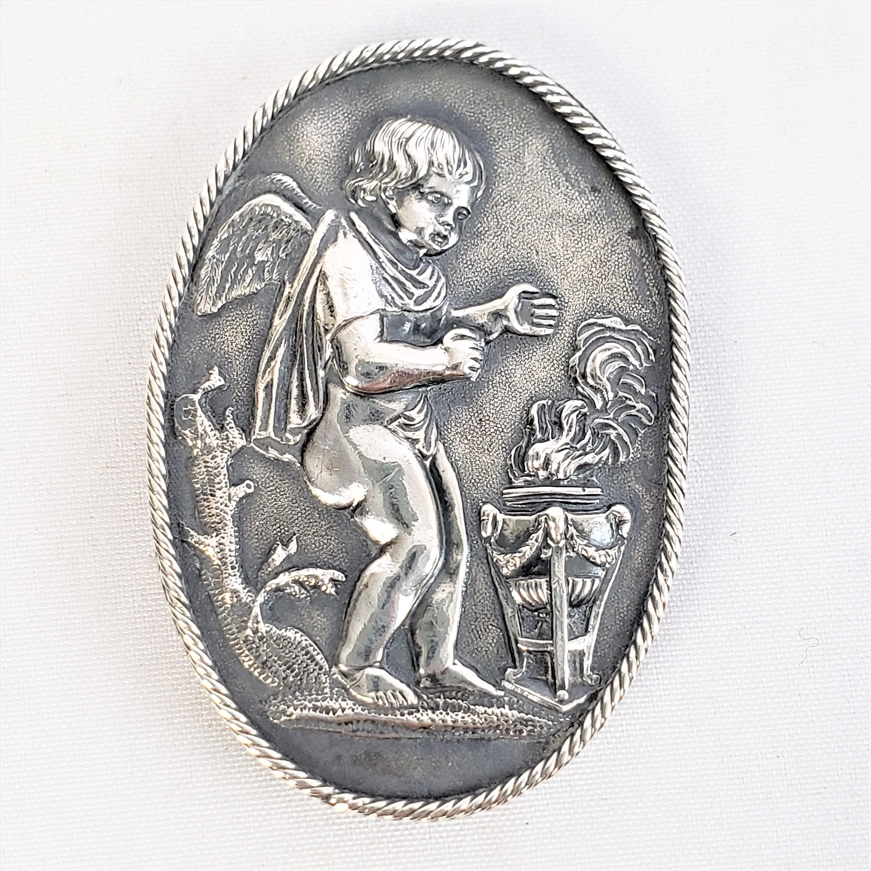 XIXe siècle George Angell Boucle de ceinture en argent sterling antique pour bébés avec chérubins en vente