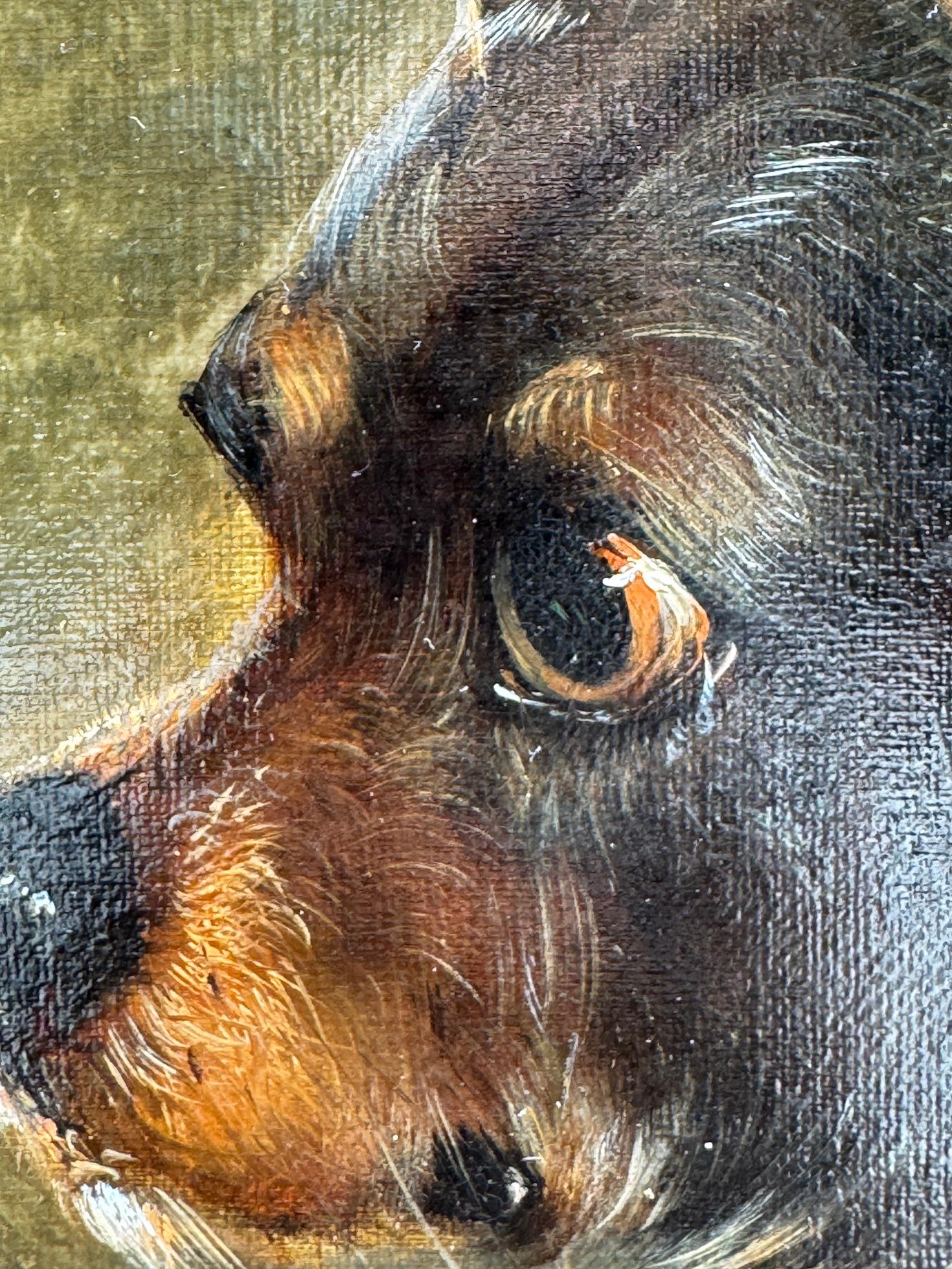 Englisches Porträt einer Frau aus dem 19.  Westie und Cairn Terrier in einer Scheune im Angebot 3