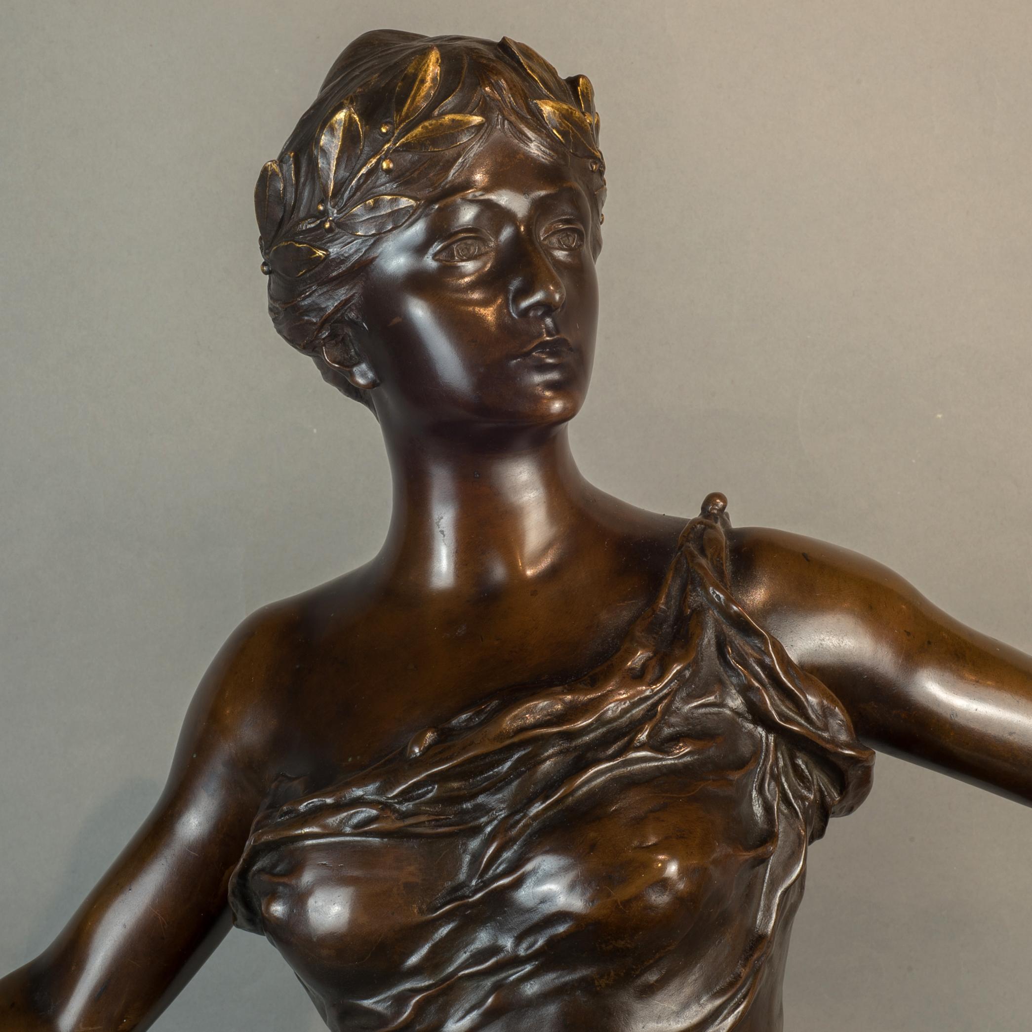 Fine Pair of Patinated Bronze Females by Georges Bareau and Barbedienne Foundry For Sale 3