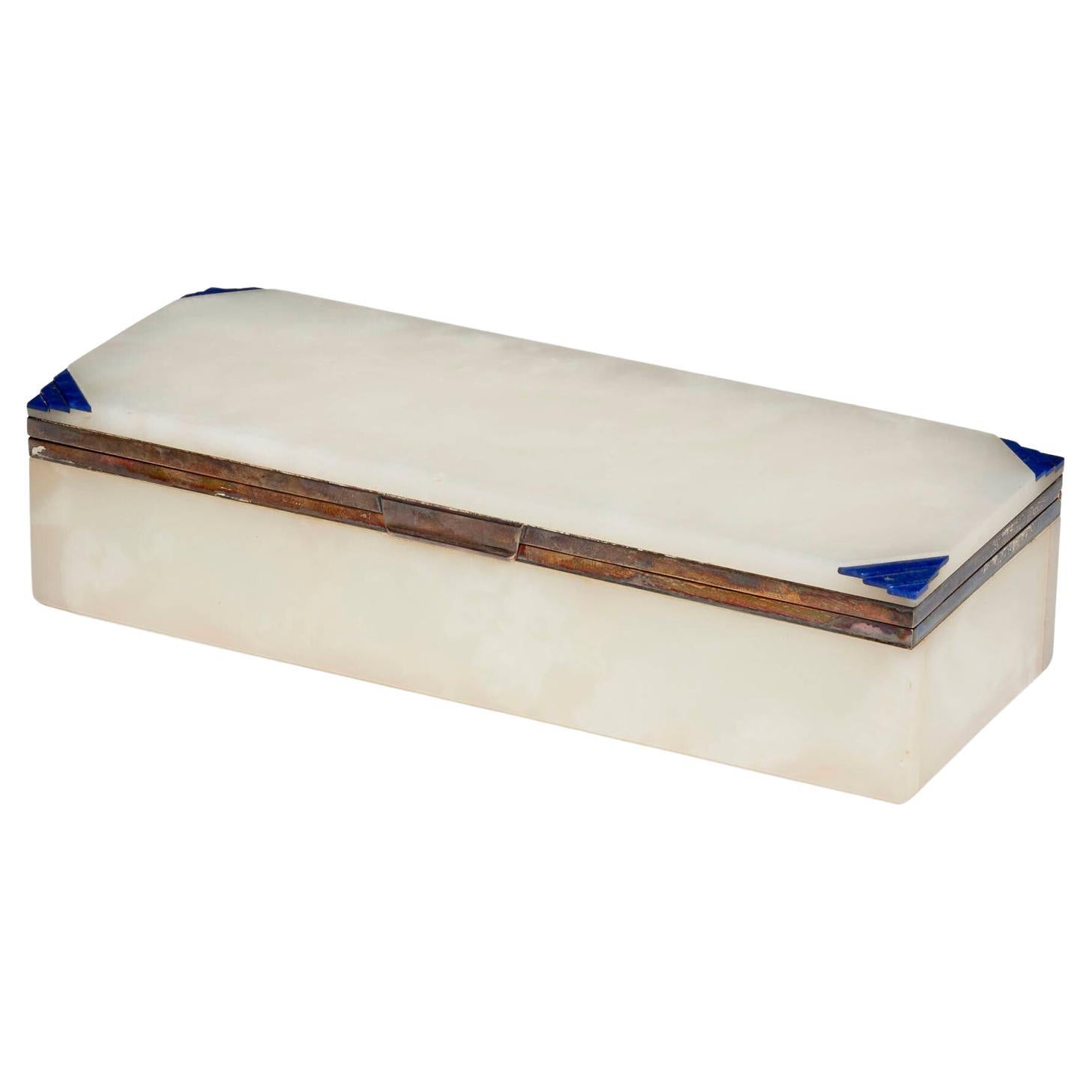 George Betjemann Art Deco in argento massiccio con onice bianca e lapis