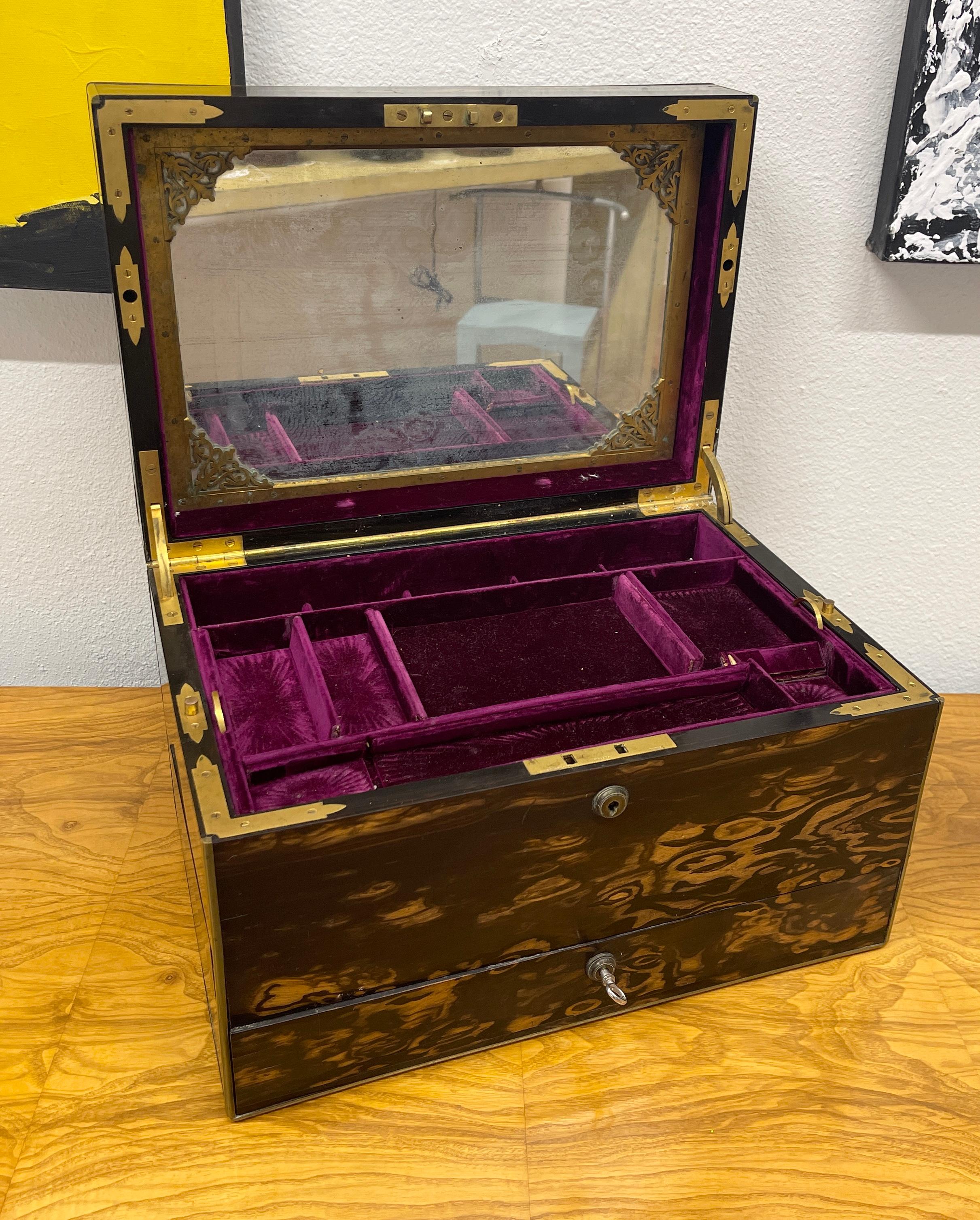 George Betjemann & Sons 19th Century Calamander Box  In Good Condition In Palm Springs, CA