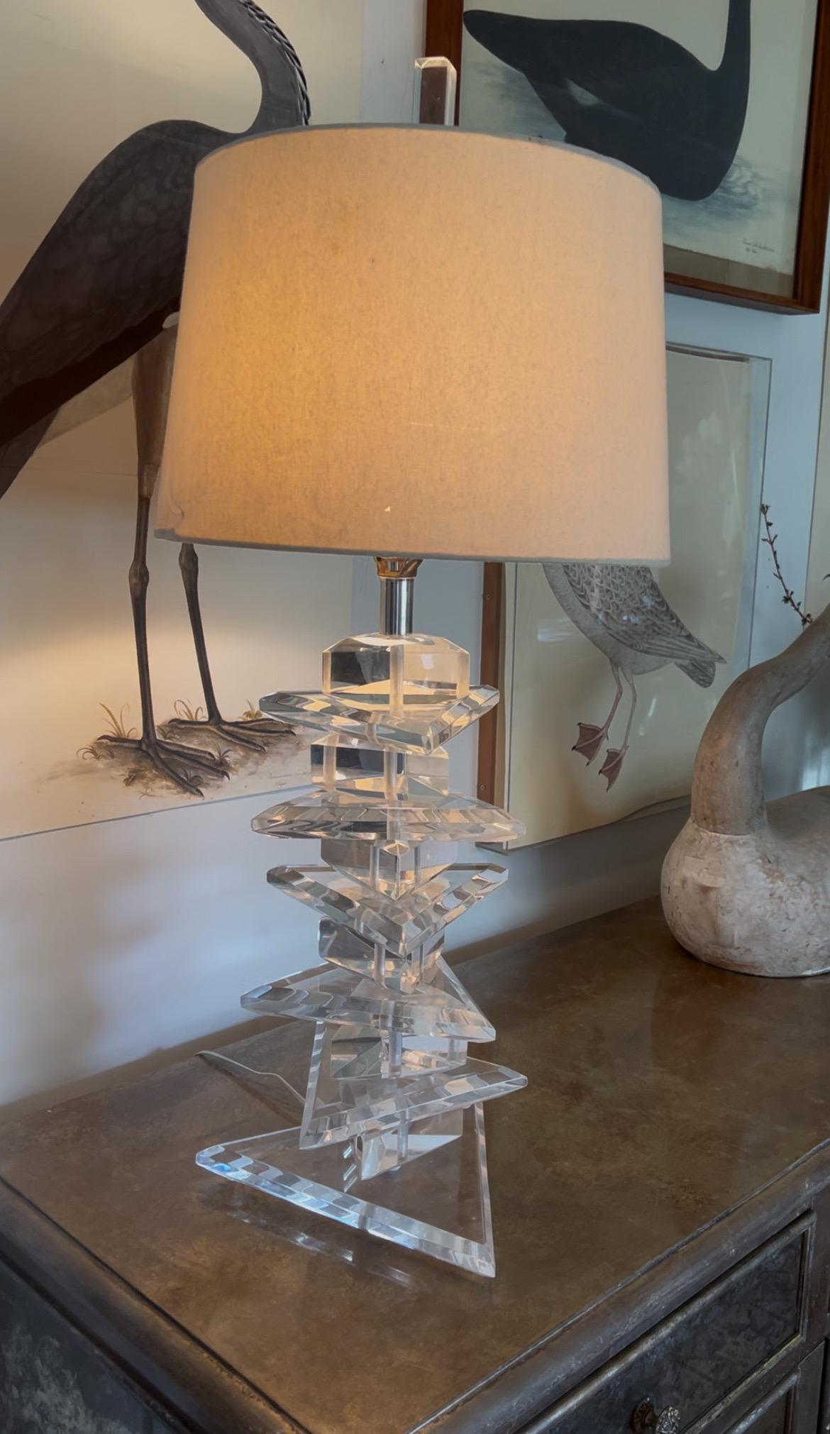 George Bullio Stacked Triangle Lucite Table Lamp - Karl Springer Style For Sale 1