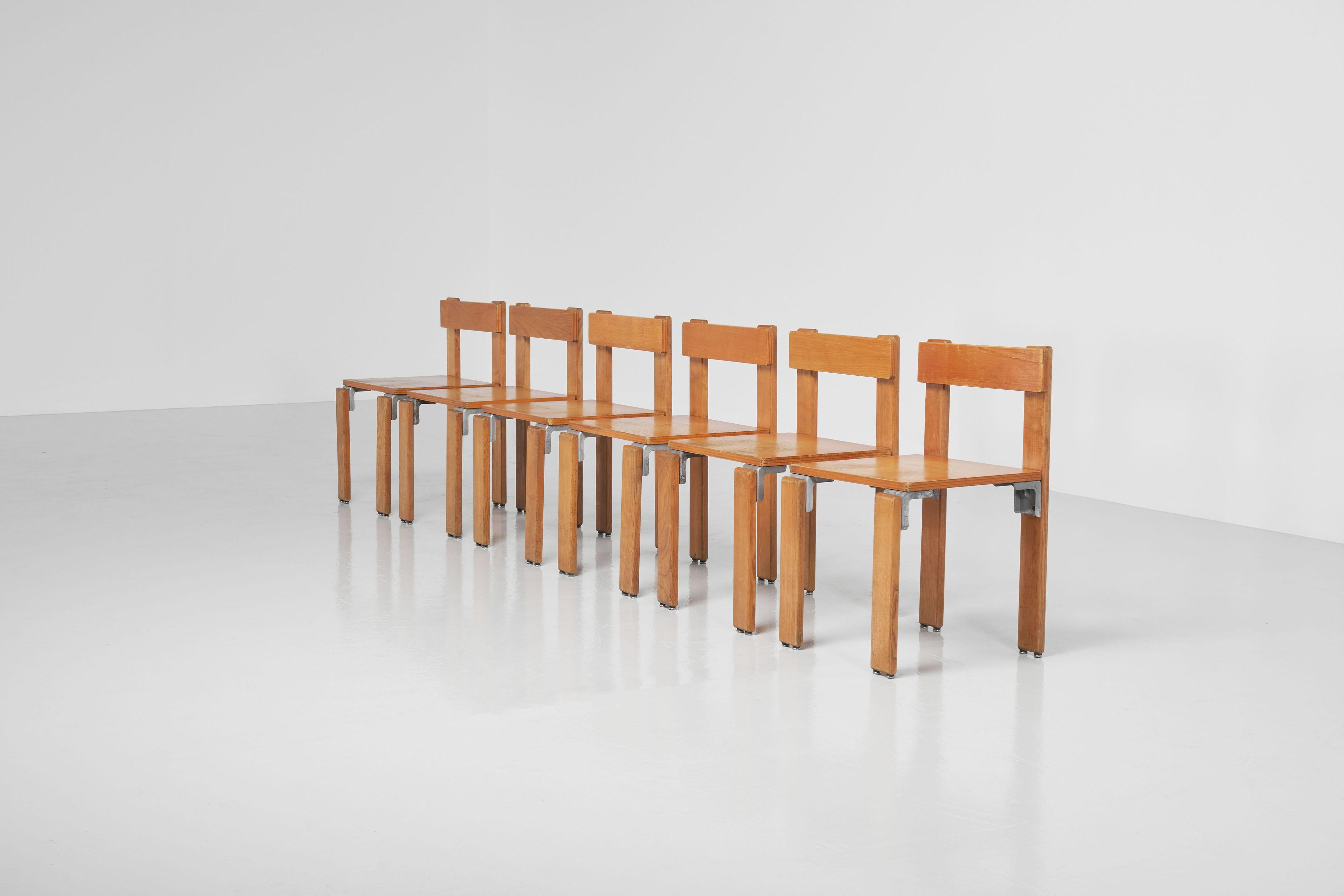 Stühle von George Candilis für Sentou, Frankreich, 1968 (Moderne der Mitte des Jahrhunderts) im Angebot