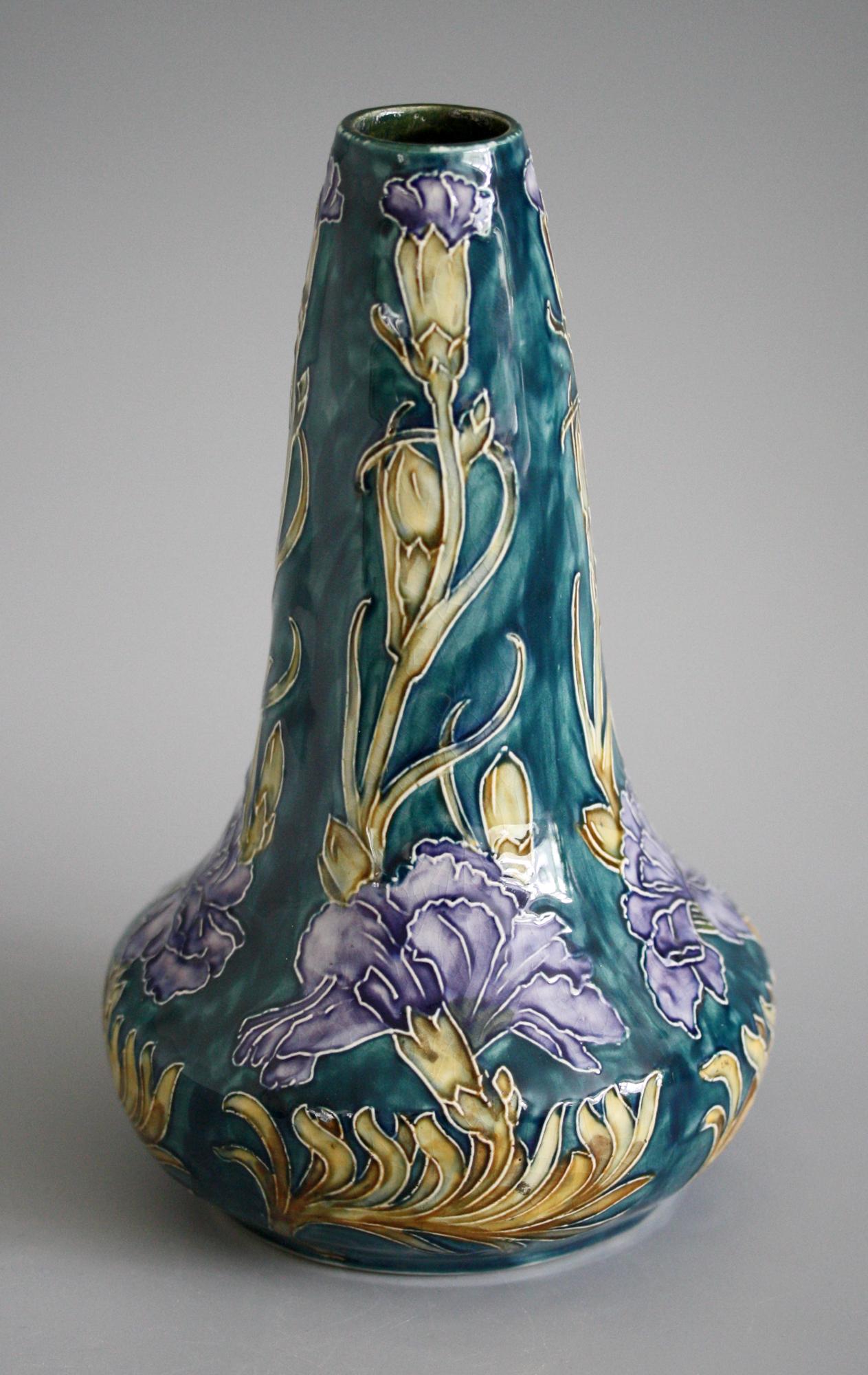 Early 20th Century George Cartlidge Hancock Morris Ware Art Deco Hand Painted Vase with Carnations For Sale