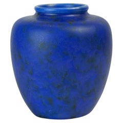 Vaso a urna blu cobalto George Clews Chameleon Ware, Inghilterra, anni '30