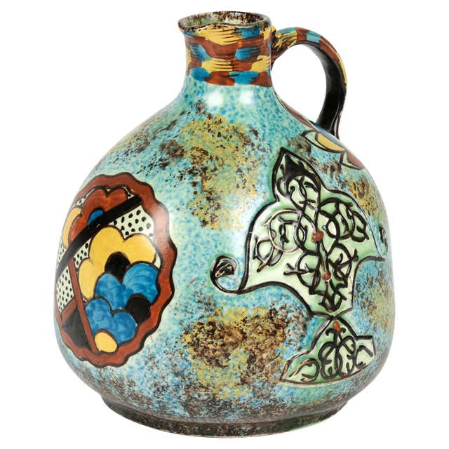 Clews Patterns Sicilian South Italian Maiolica Pottery Shoe Shaped Flask For Sale at ...
