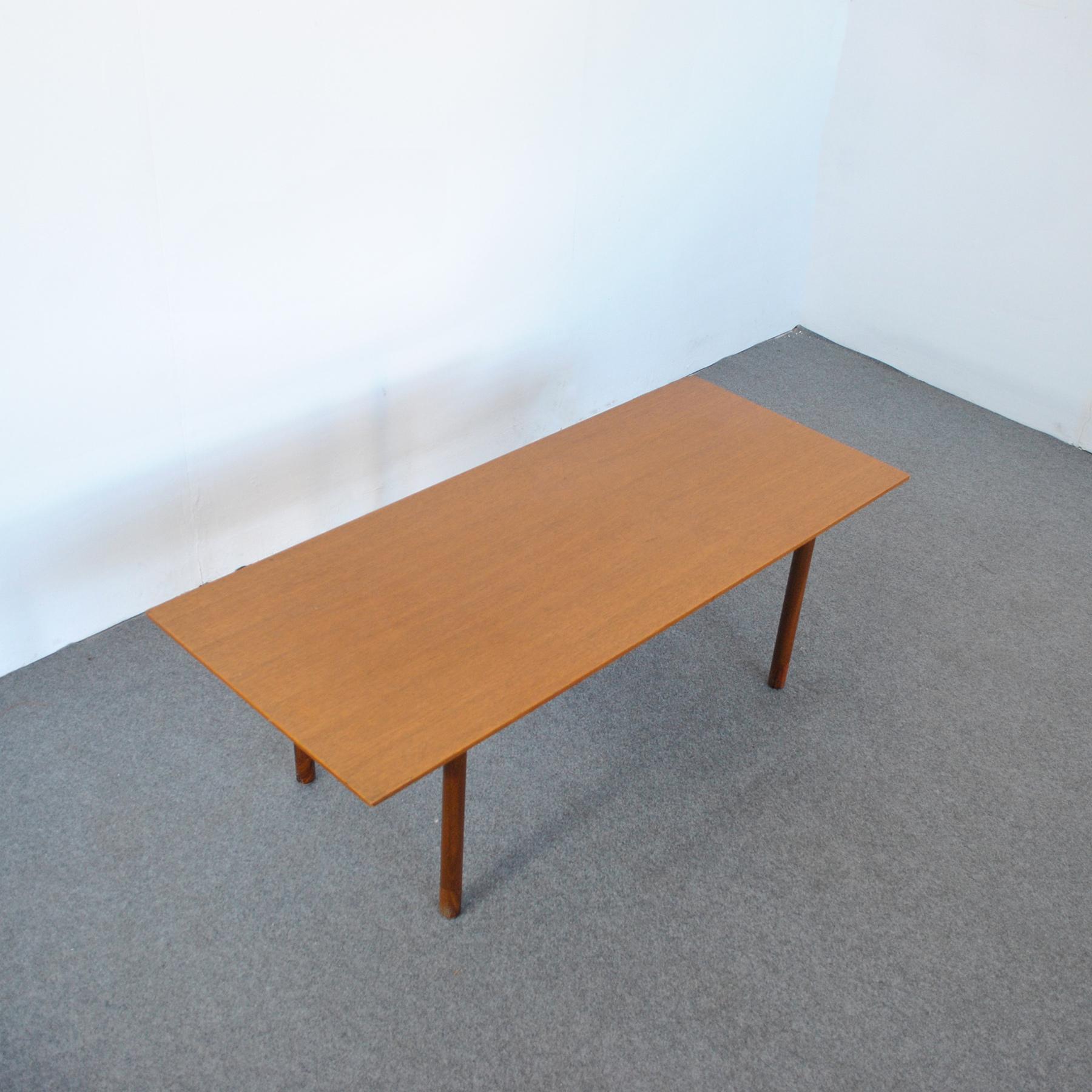 George Coslin 60s Coffee Table In Good Condition For Sale In bari, IT