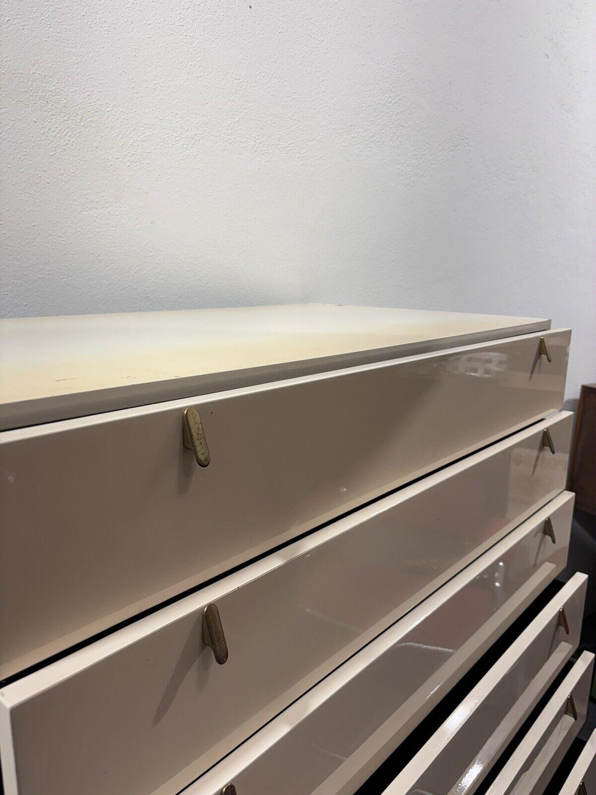George Coslin Chest of Drawers Longato Henna 1970s Modern Design For Sale 3