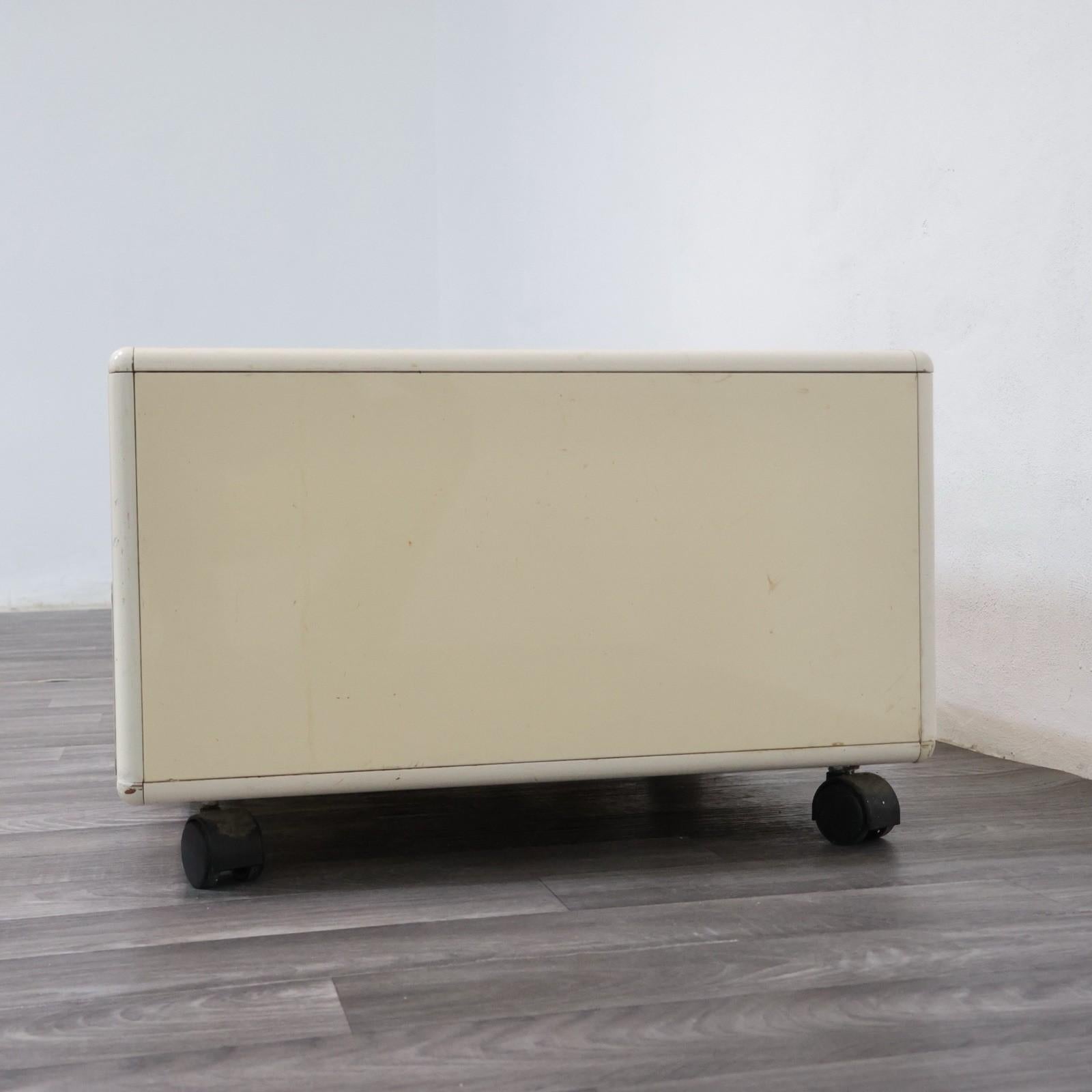 George Coslin Coppia Di Comodini Longato Hennè 1970 Modernariato Design en vente 5