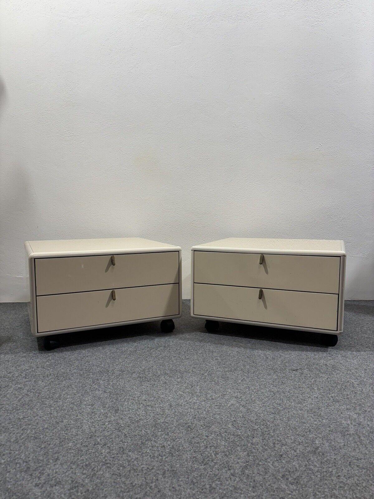 Outstanding pair of bedside tables from the prestigious 
