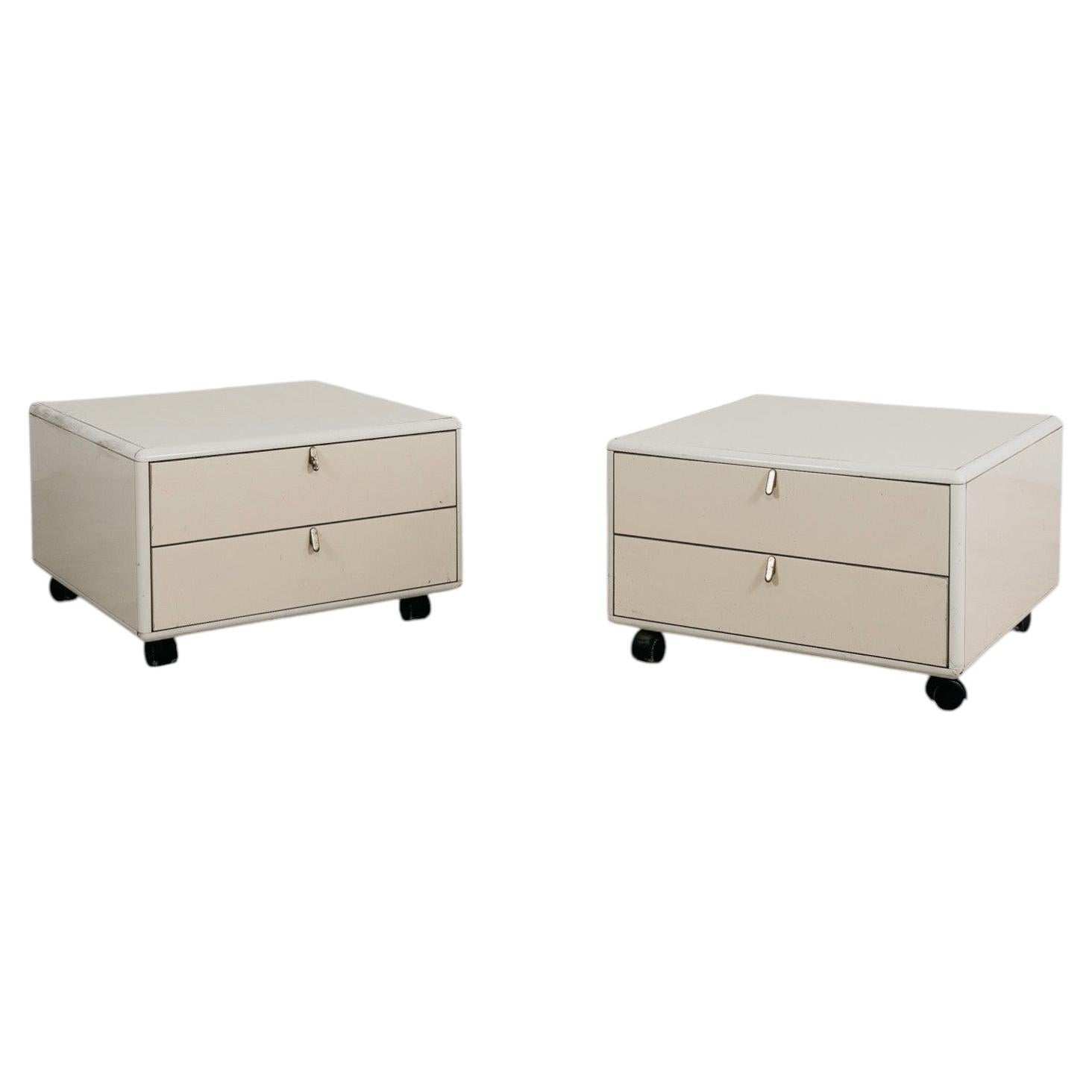 George Coslin Hennè Nightstands, Ivory Lacquer and Brass, 1970 For Sale ...