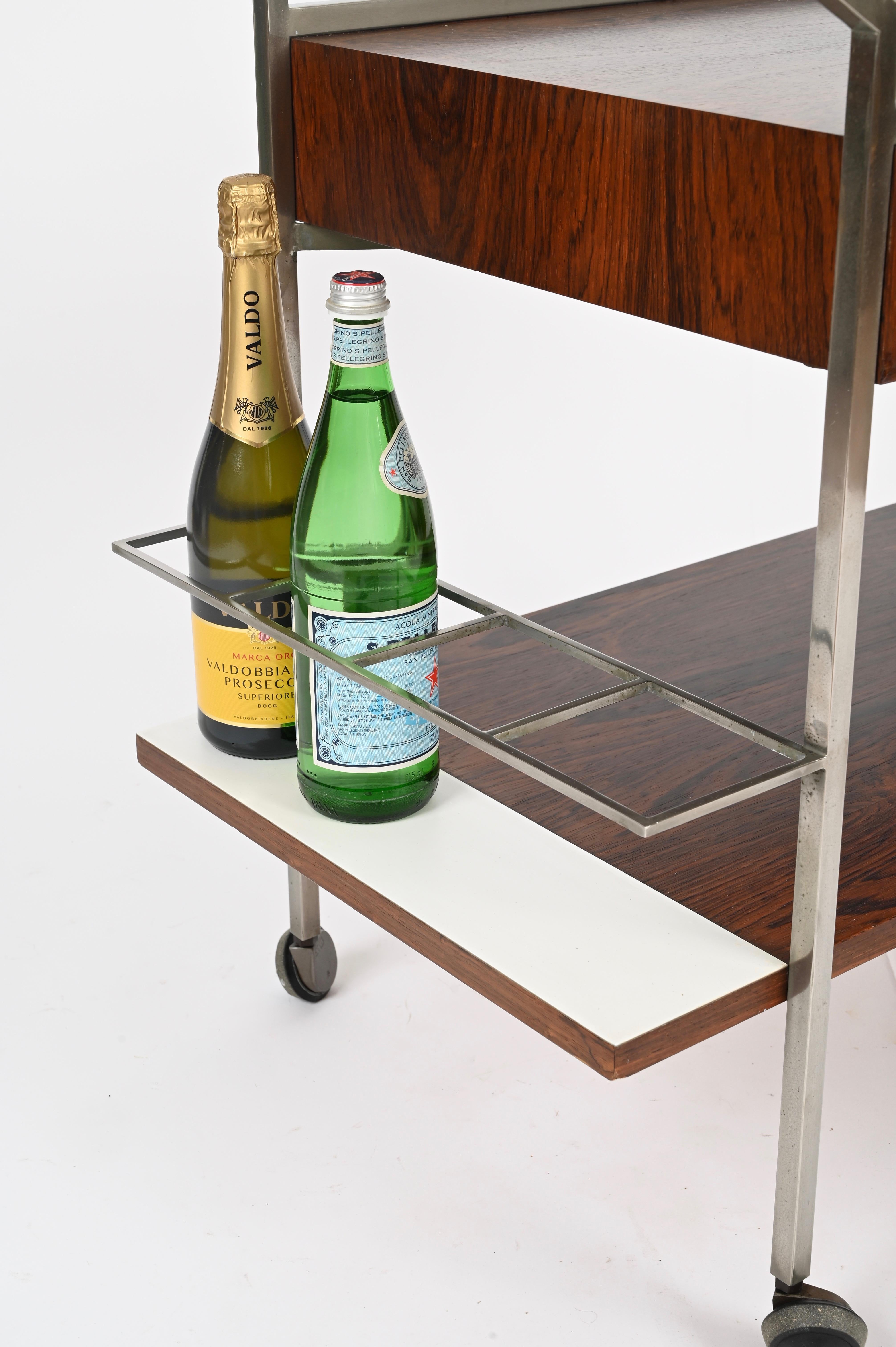 Carrello da bar con cassetti in palissandro e cromo di Georges Coslin, Italia, anni '50 in vendita 4