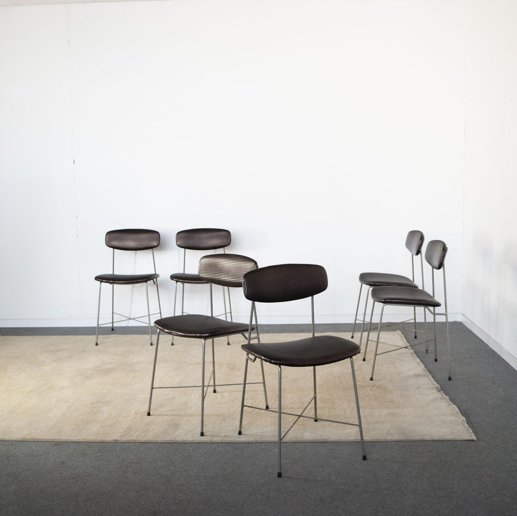 italien George Coslin Ensemble de six chaises pour Faram Début des années soixante en vente