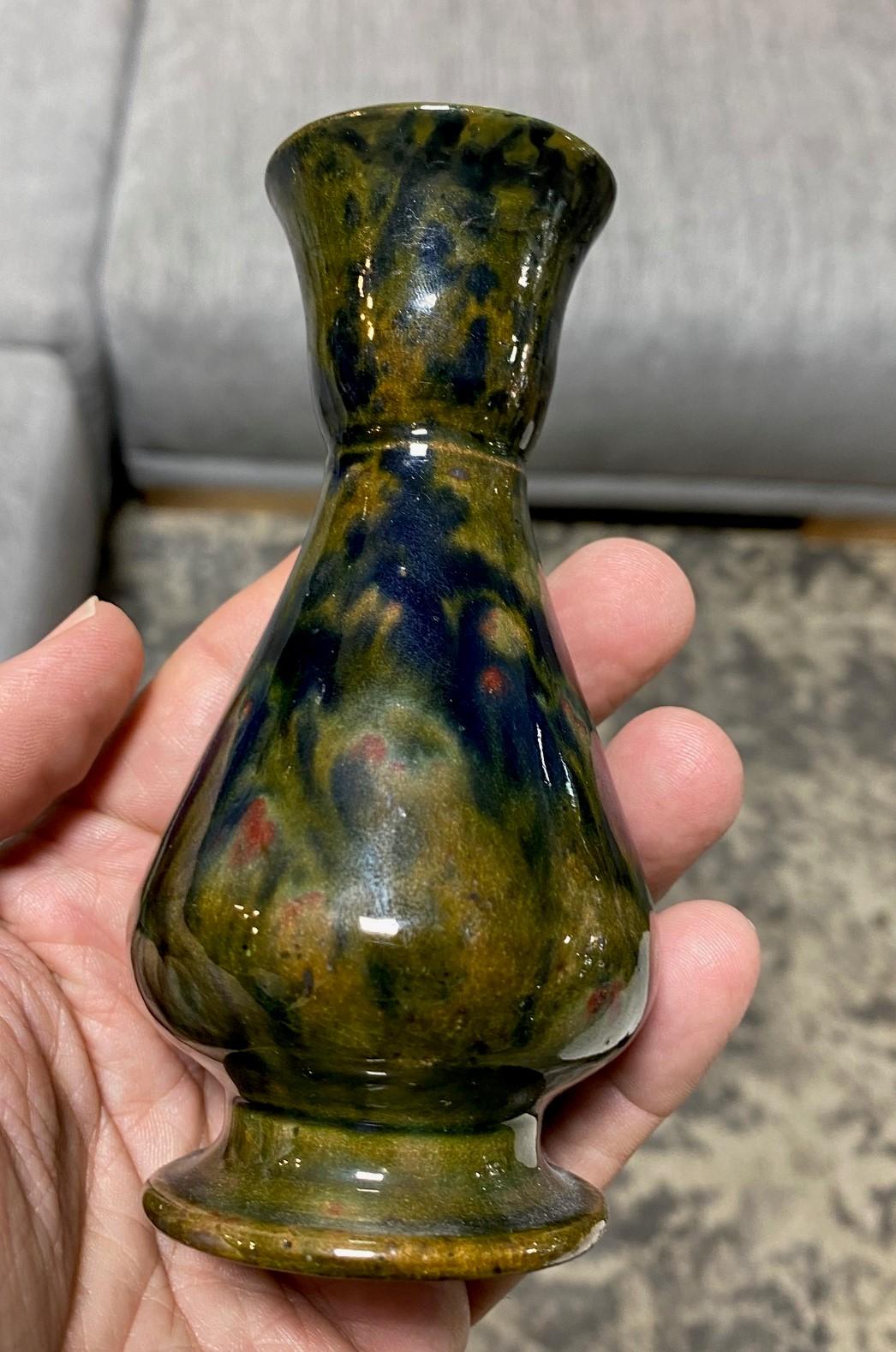 George E. Ohr Signed Biloxi Mississippi Art Pottery Glazed Ceramic Baluster Vase In Good Condition For Sale In Studio City, CA