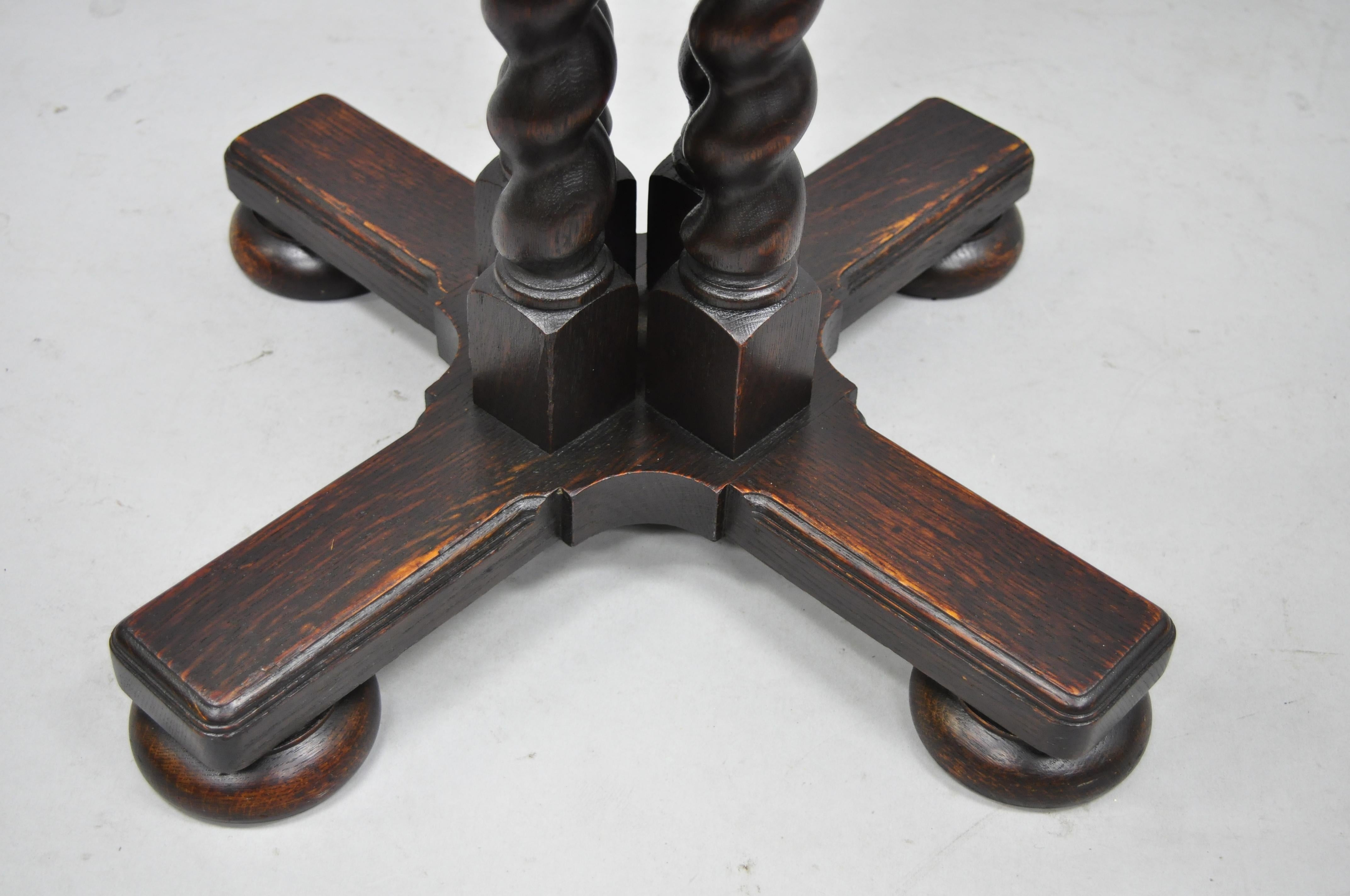20th Century George Flint Oak Spiral Carved Barley Twist Jacobean Round Center Table