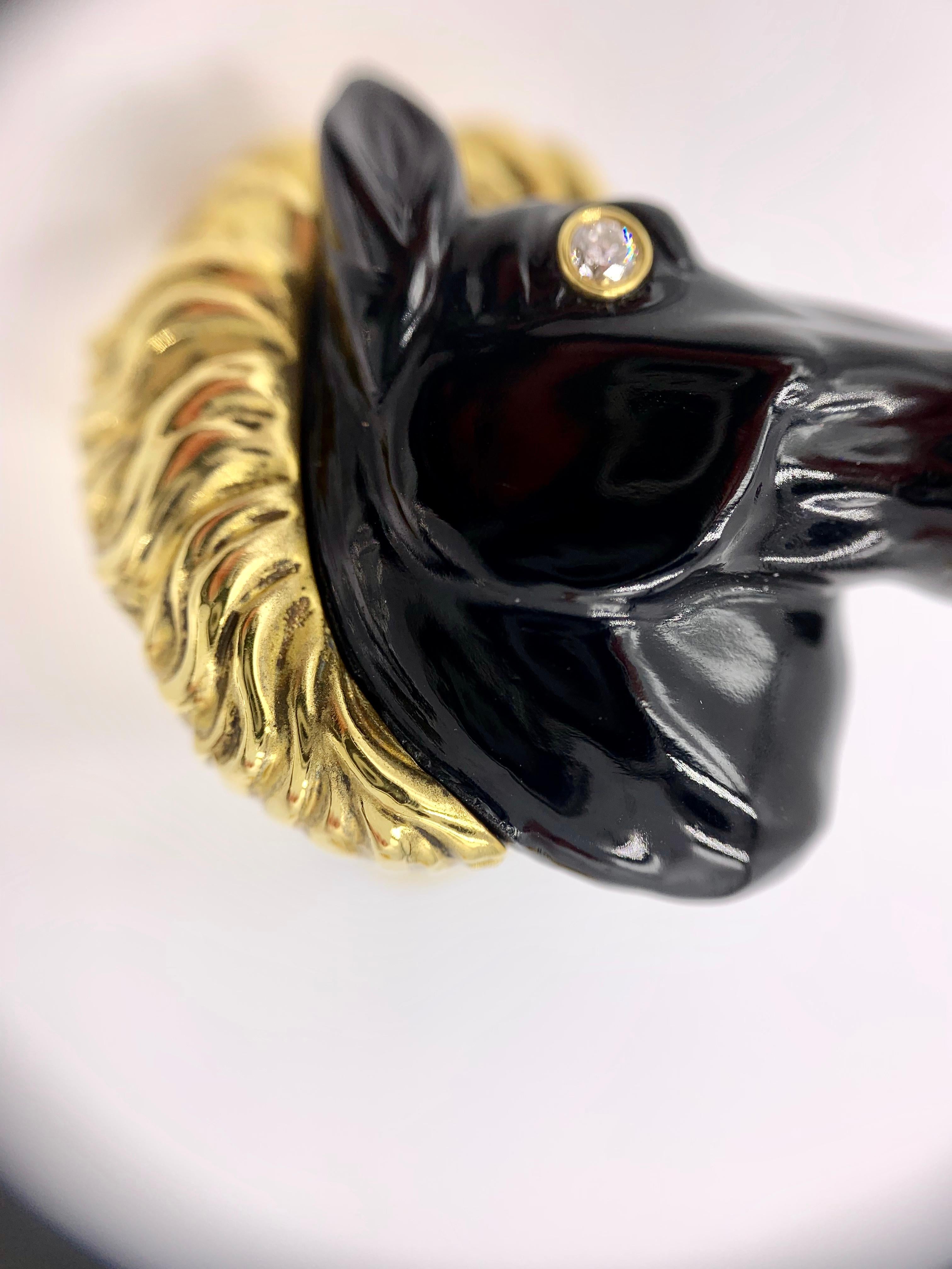 George Gero 18 Karat Carved Onyx and Diamond Horse Head Cufflinks For Sale 1