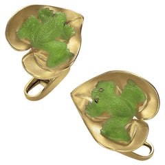 George Gero 18 Karat Yellow Gold and Agate Frog on a Lily Pad Cufflinks
