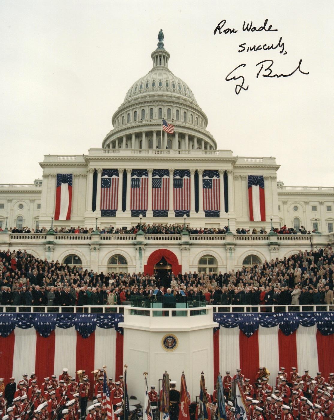 George H. W. Bush Signed and Inscribed 1989 Inaugural Photograph In Good Condition For Sale In Colorado Springs, CO