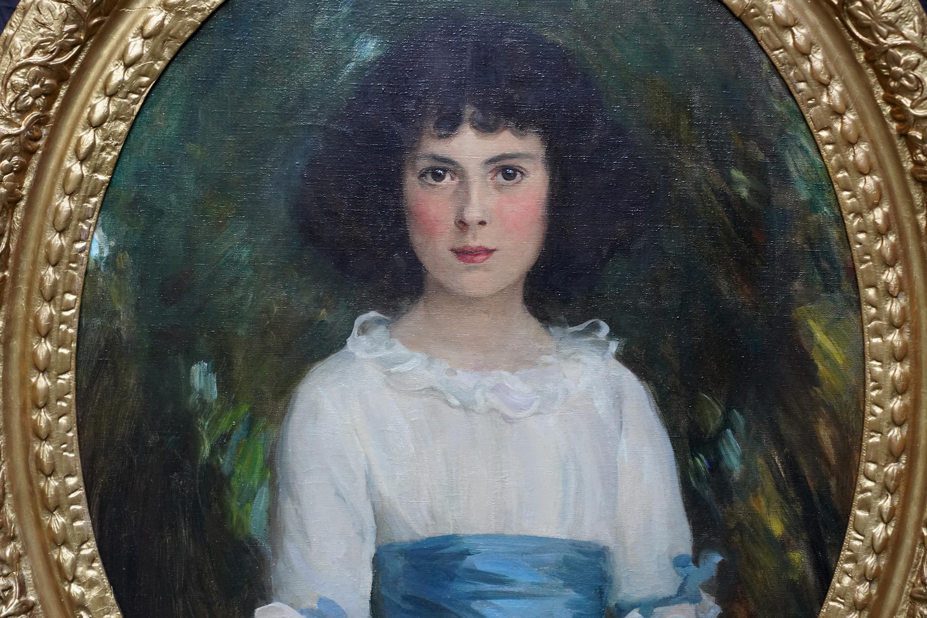 Oval Portrait of Girl with Blue Sash and Cuffs - Scottish Edwardian oil painting (Viktorianisch), Painting, von George Harcourt