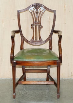 GEORGE HEPPLEWHITE WHEATGRASS CARVER DESK ARMCHAiR IN HARDWOOD GREEN LEATHER