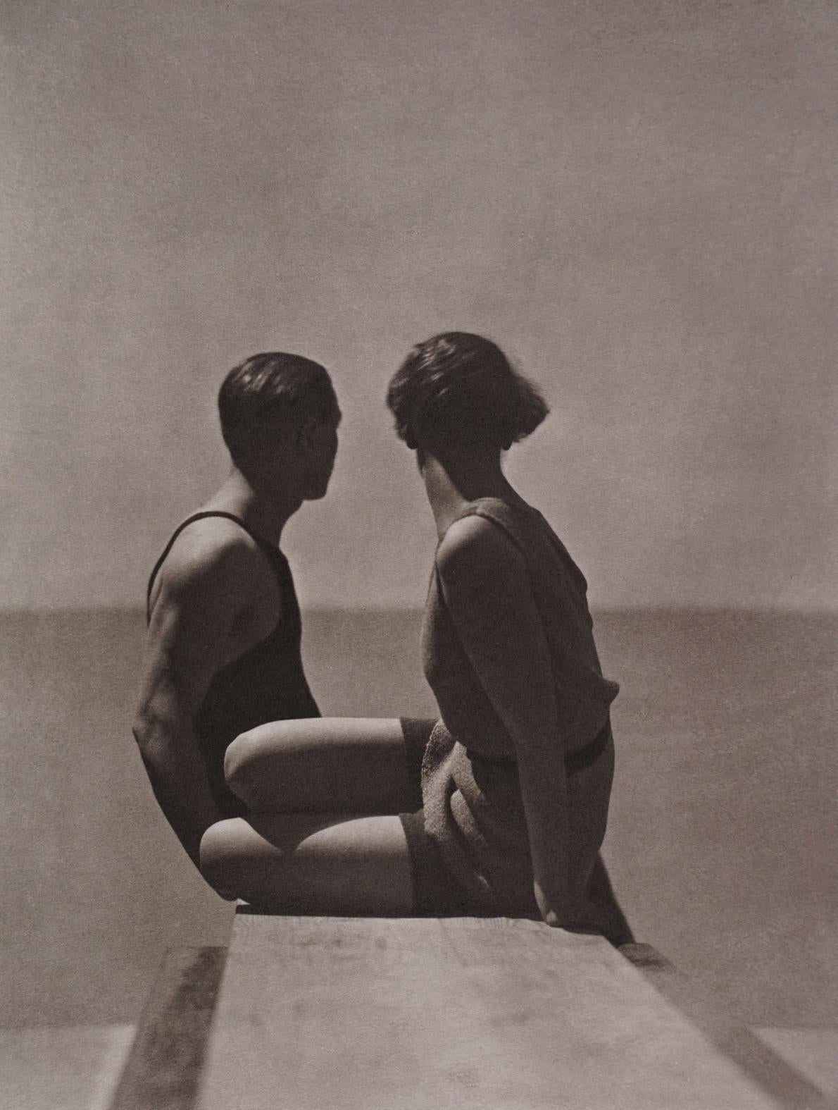 George Hoyningen-Huene Black and White Photograph - Divers, Paris